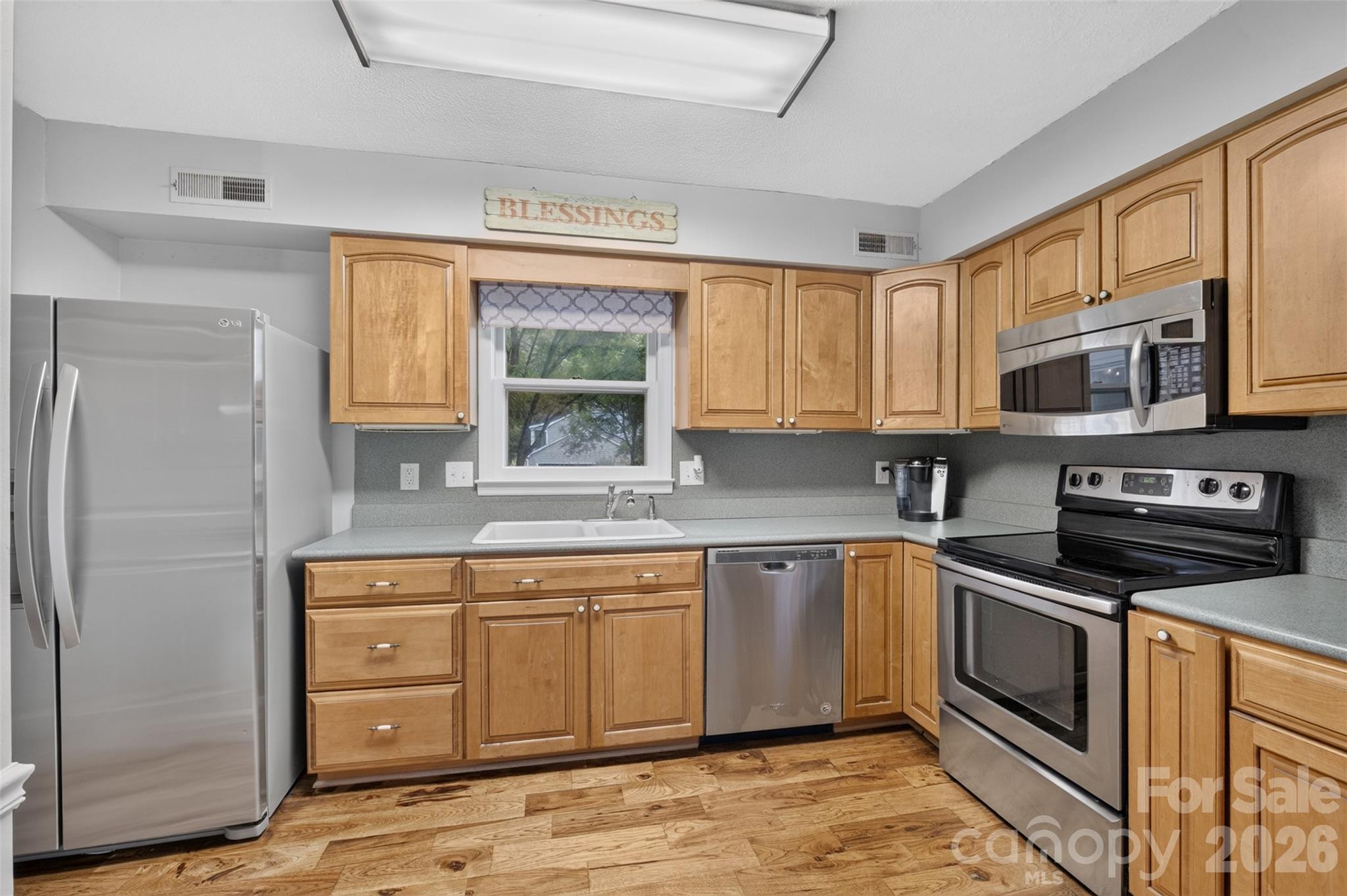 140 Raintree Road — Advance