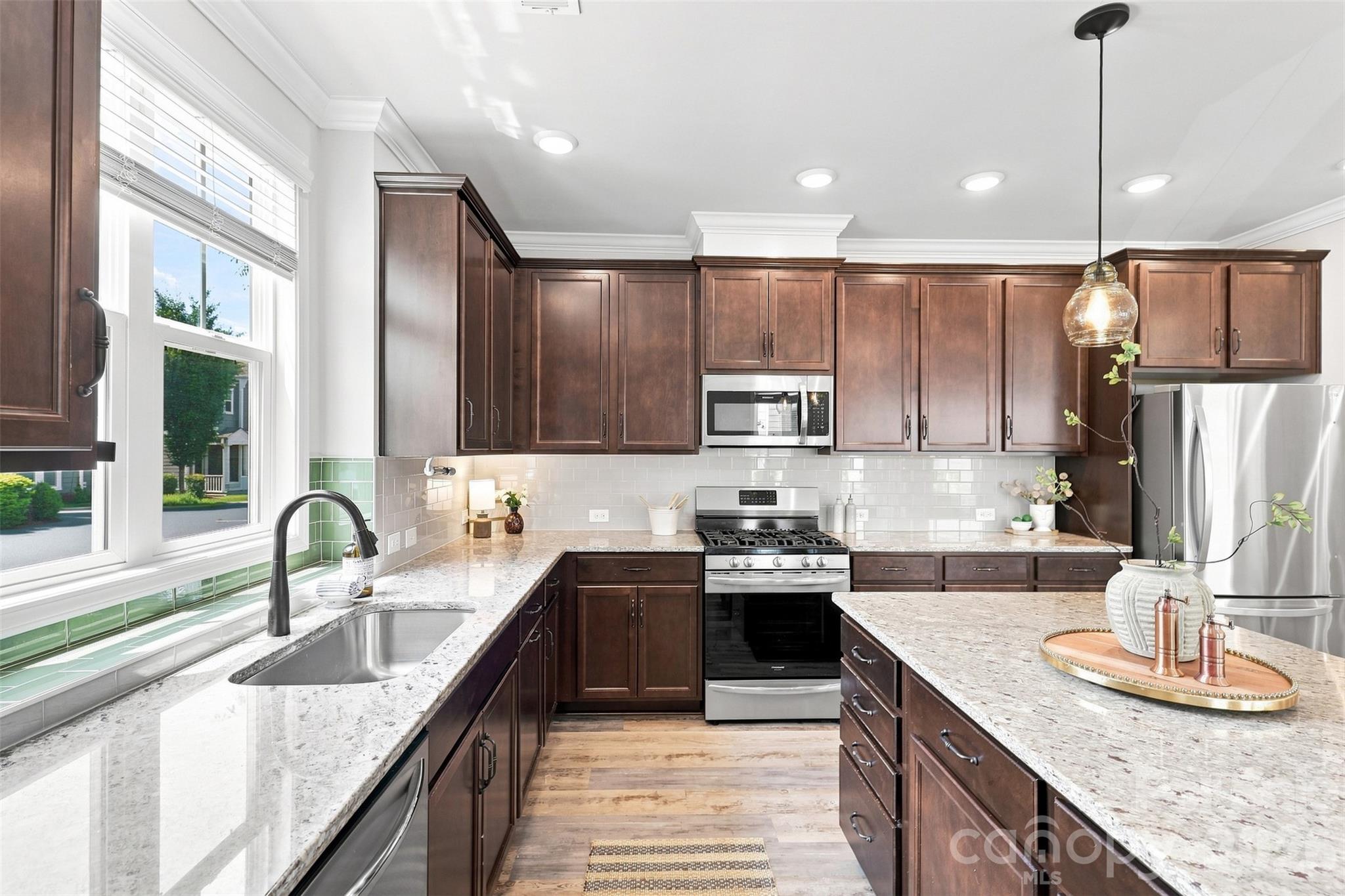 1004 Lyndon Station Drive — Pineville