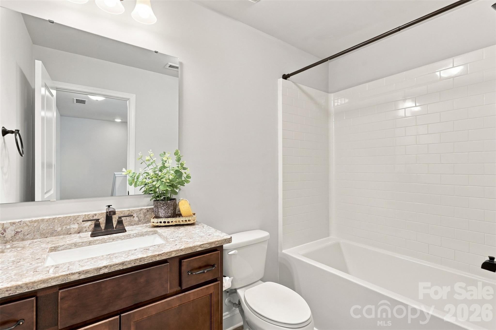 1004 Lyndon Station Drive — Pineville