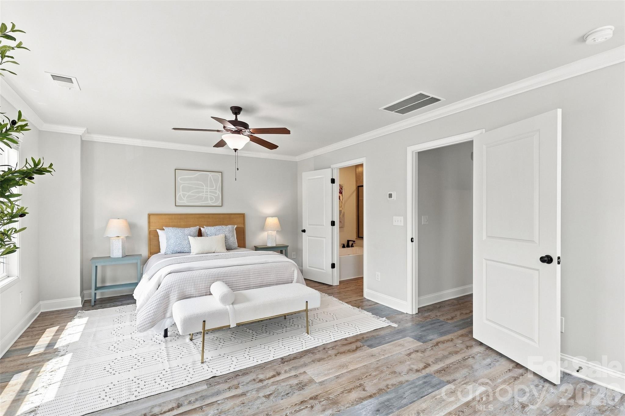 1004 Lyndon Station Drive — Pineville