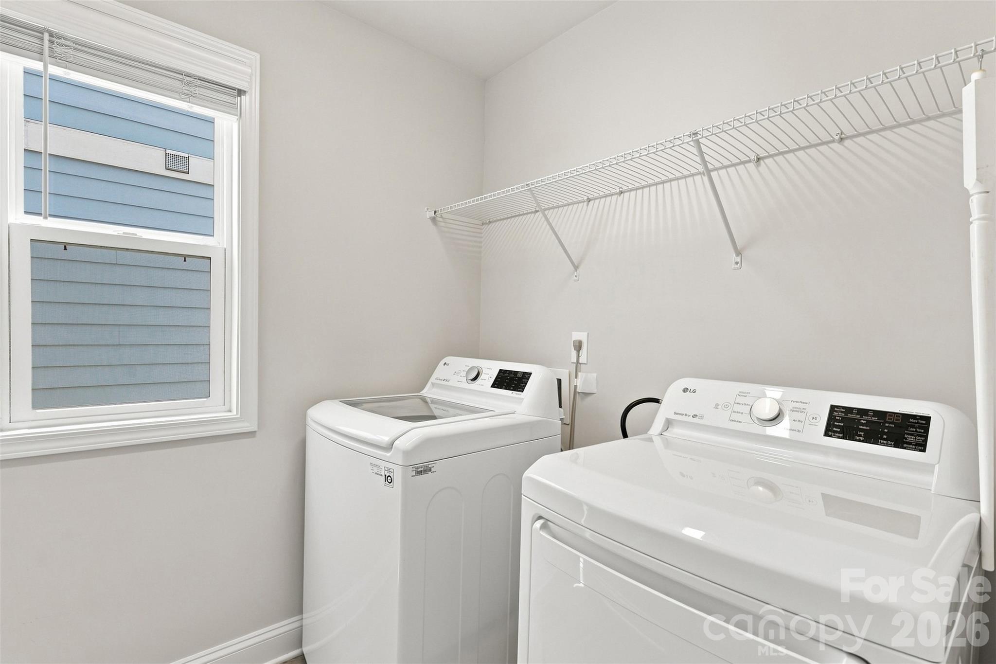 1004 Lyndon Station Drive — Pineville