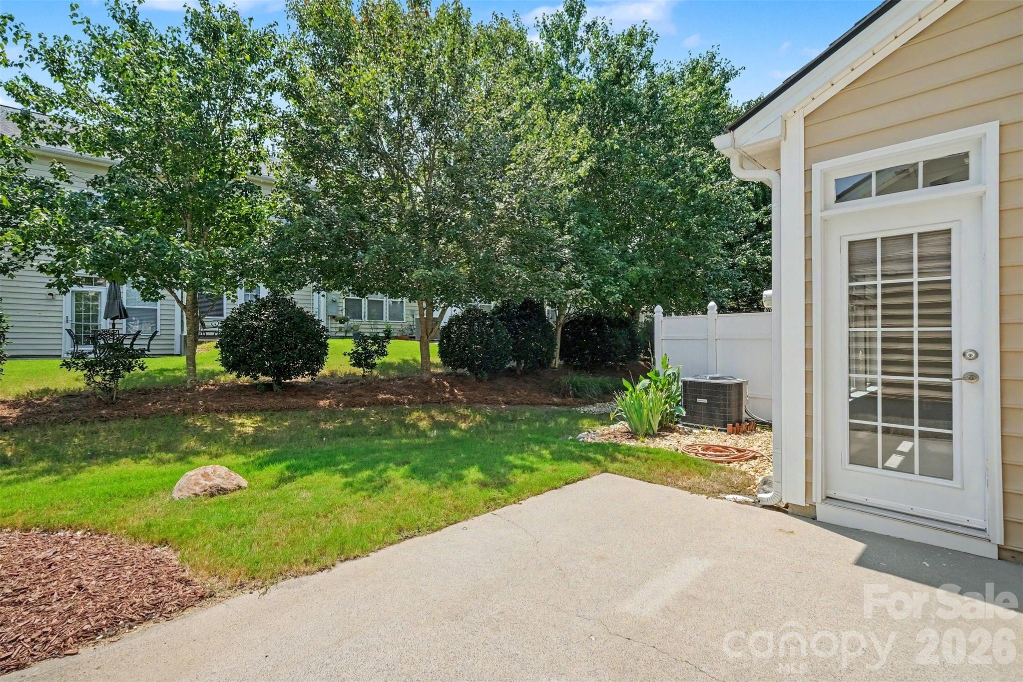 567 Pine Links Drive — Tega Cay