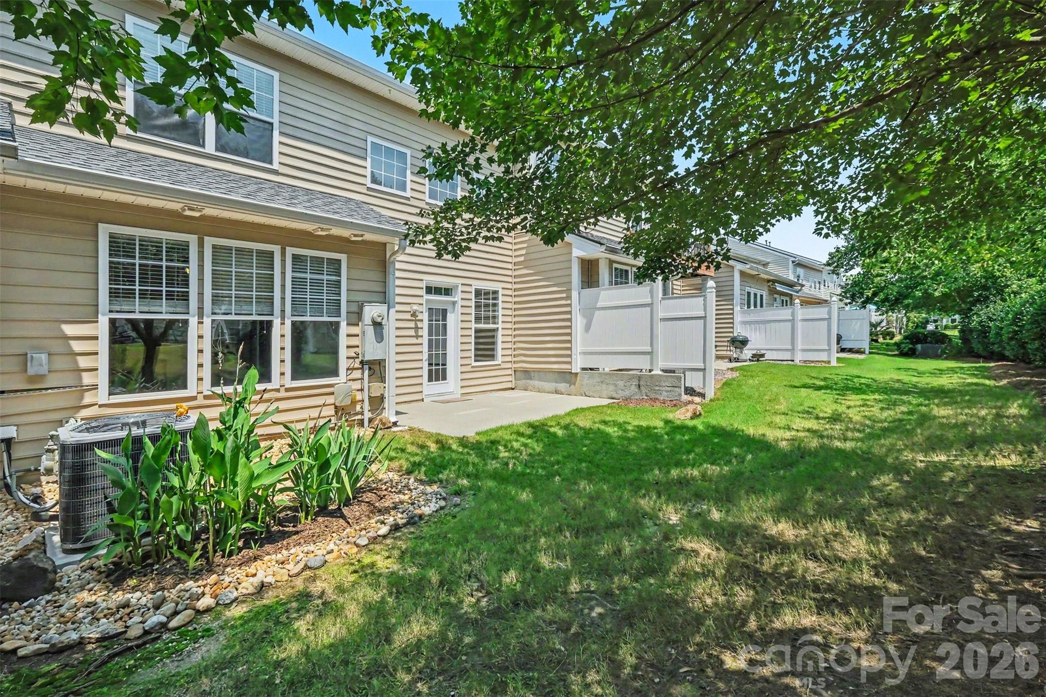 567 Pine Links Drive — Tega Cay