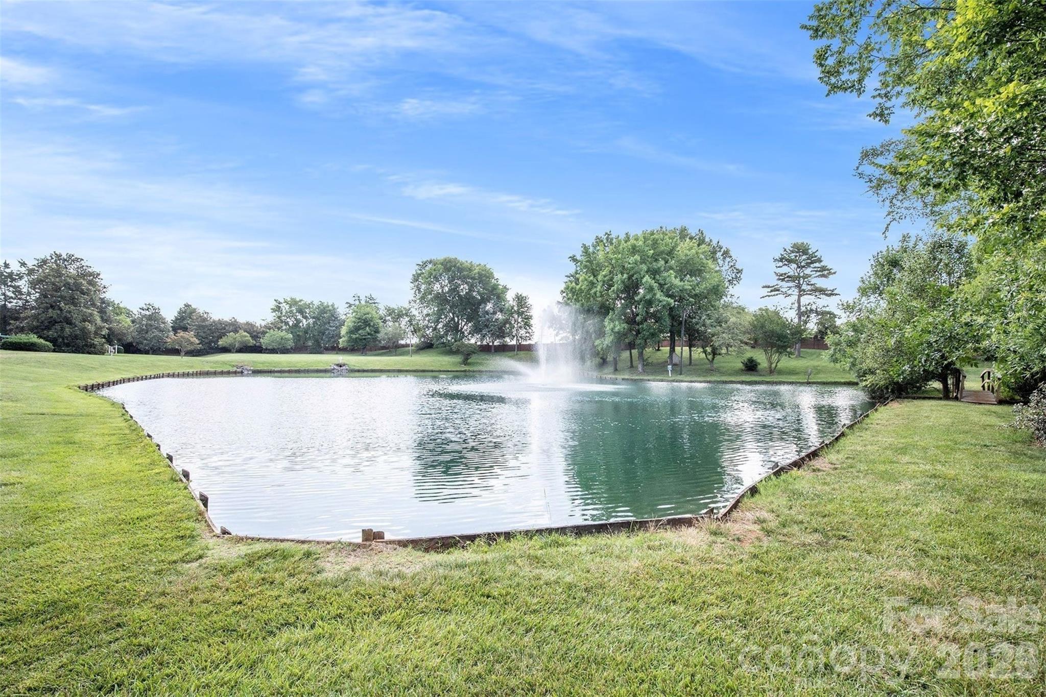 567 Pine Links Drive — Tega Cay