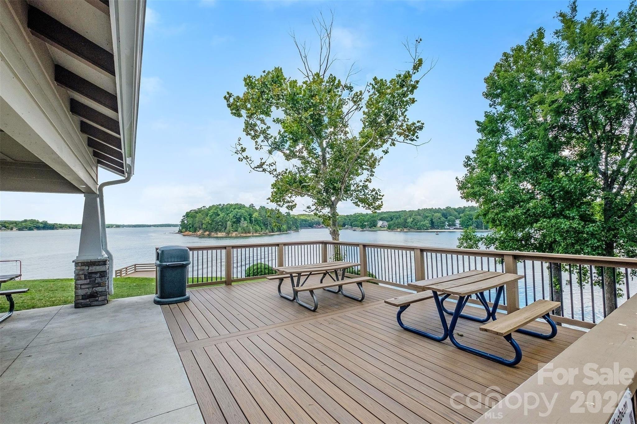 567 Pine Links Drive — Tega Cay