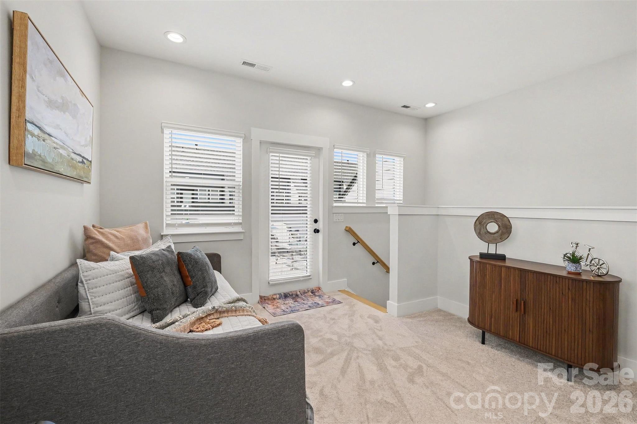 1607 Polk Street — Charlotte