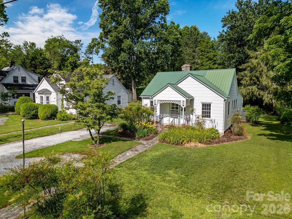 105 Parkview Drive — Brevard