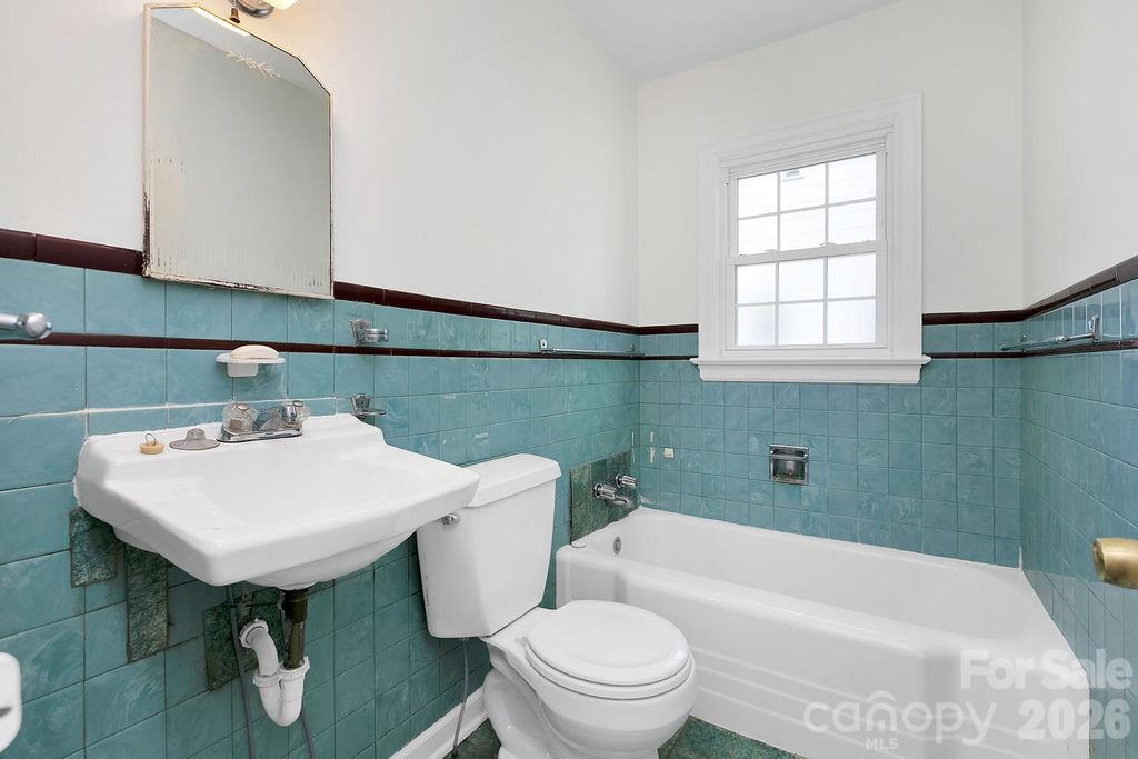 105 Parkview Drive — Brevard