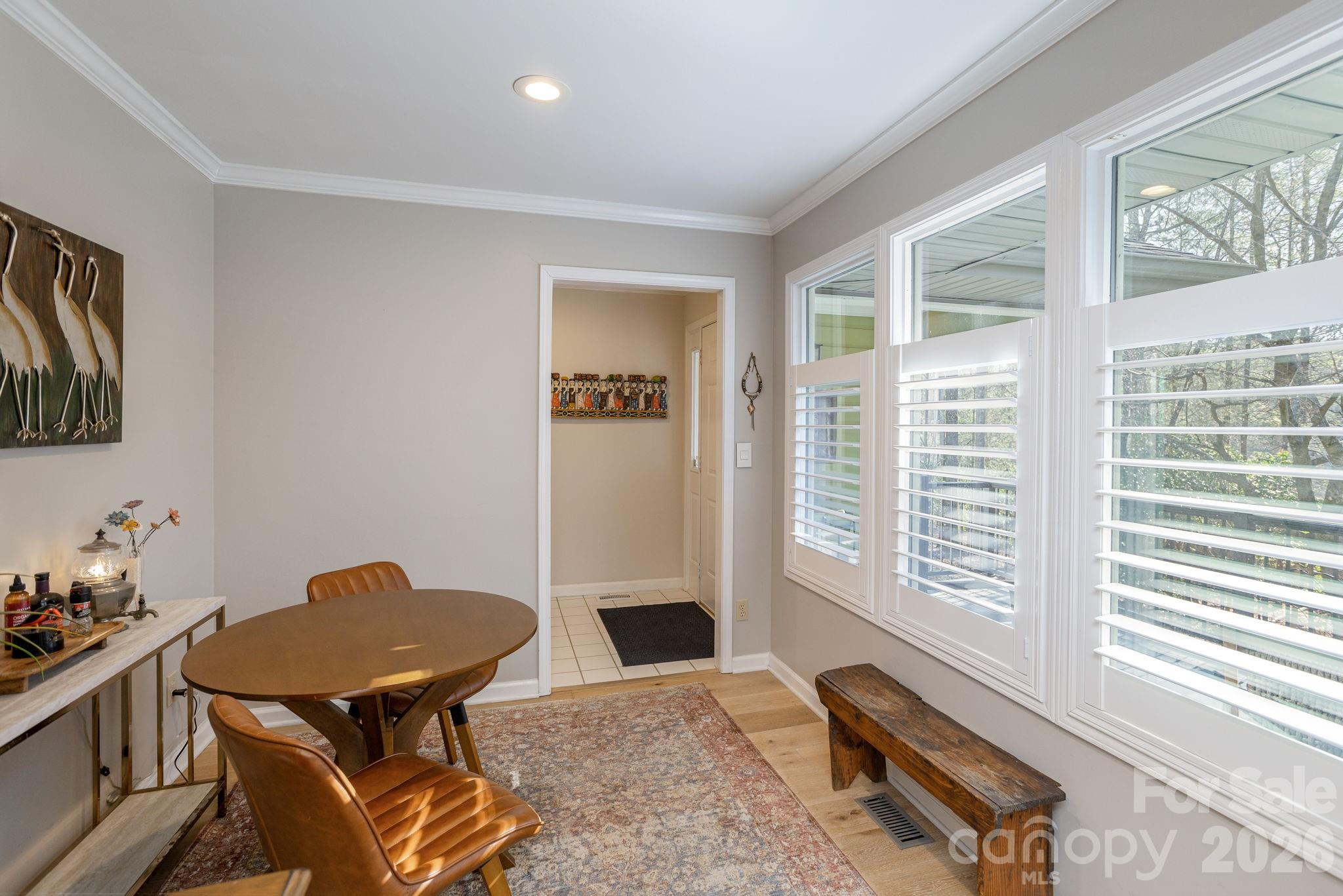 128 Camellia Way — Hendersonville