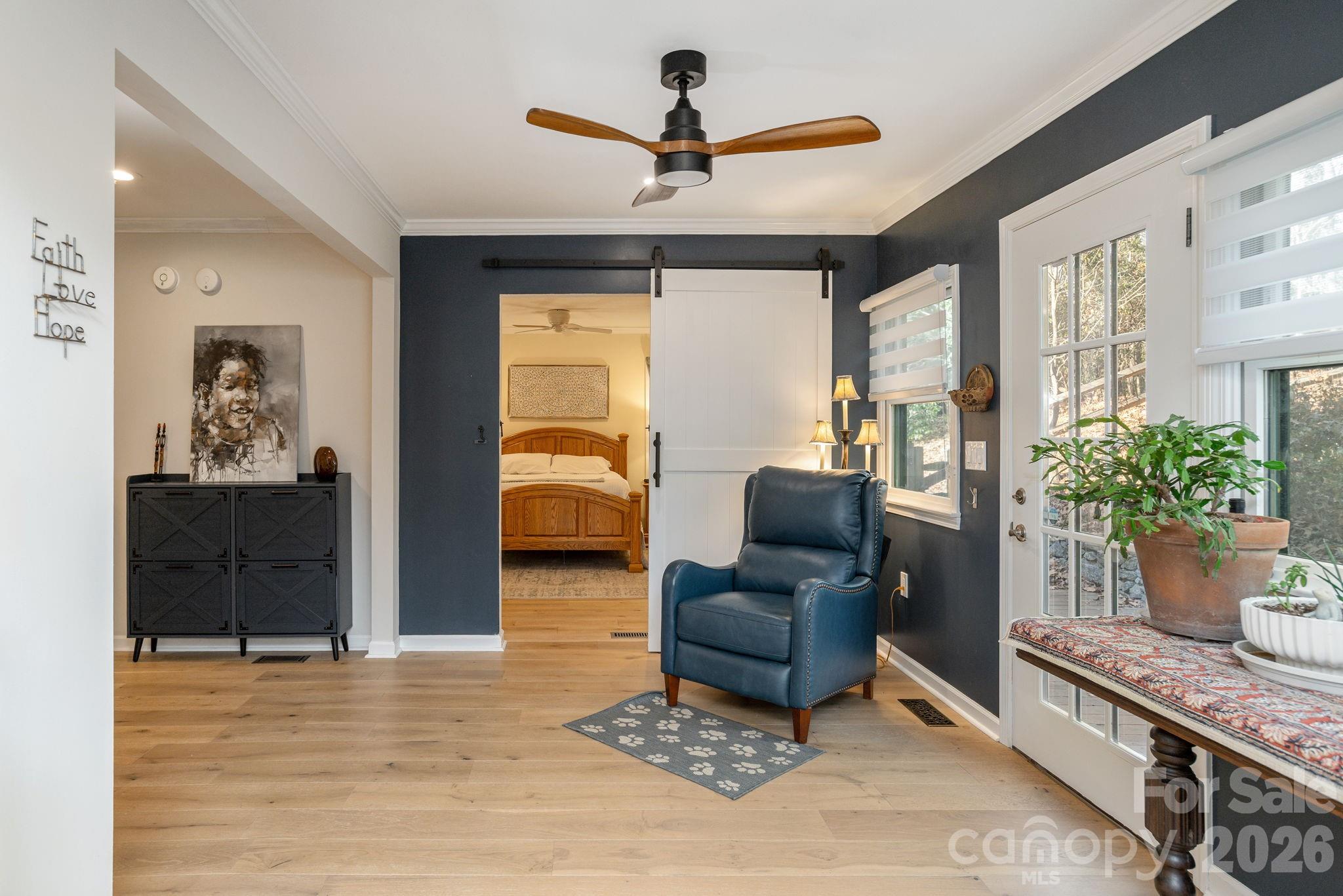 128 Camellia Way — Hendersonville