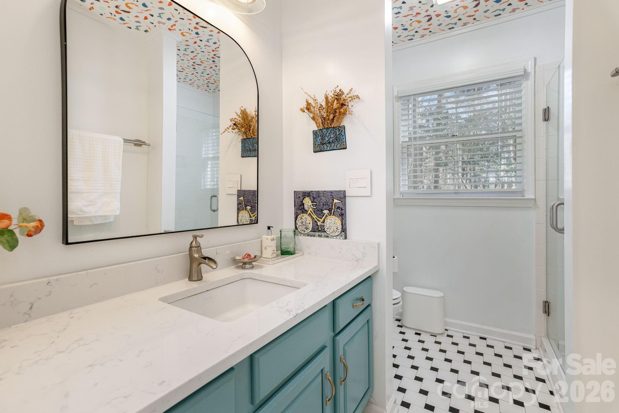 128 Camellia Way — Hendersonville