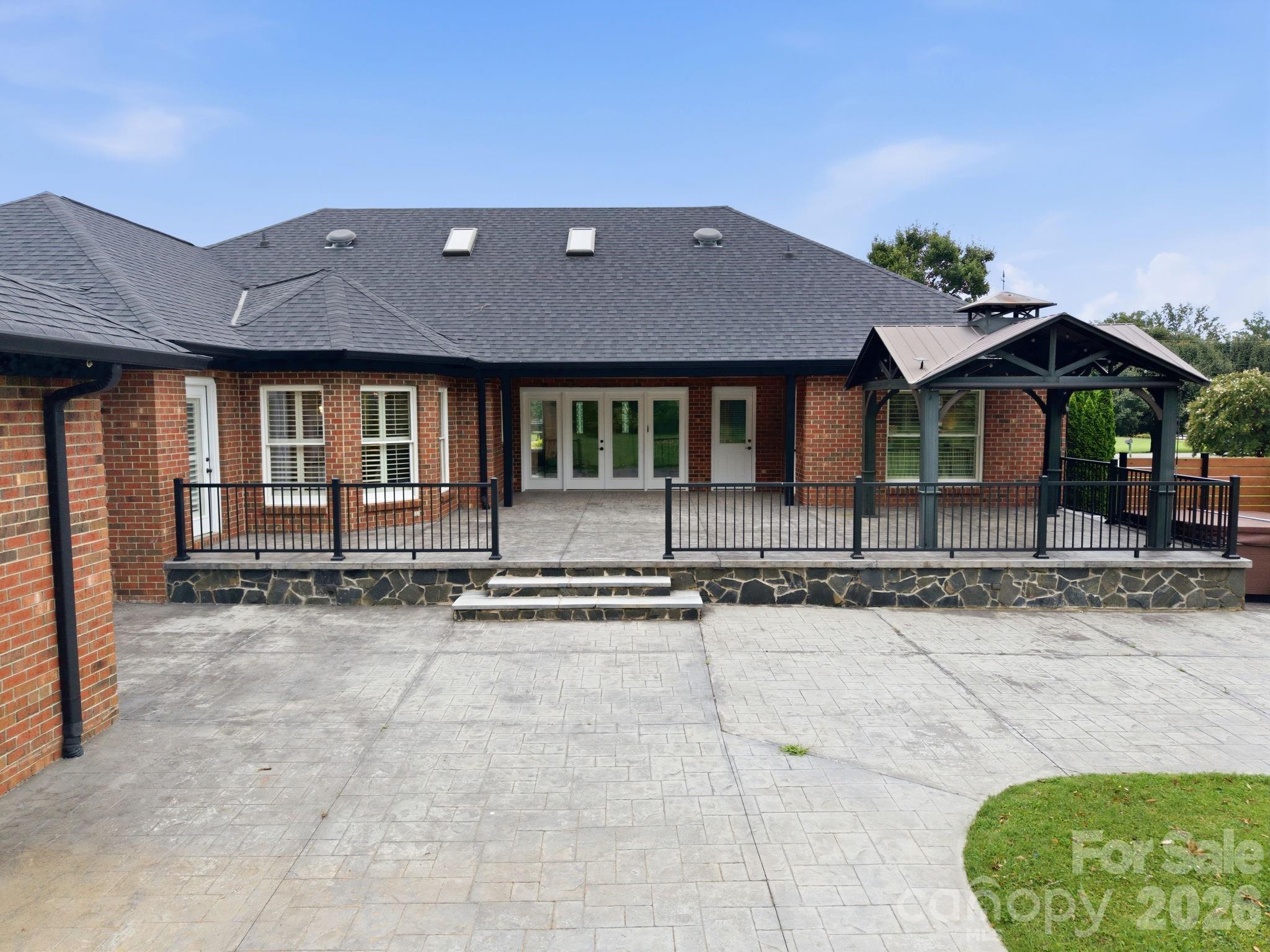 4122 Amarillo Drive SW — Concord