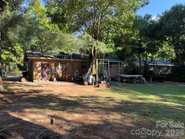 1131 Echo Glen Road — Charlotte