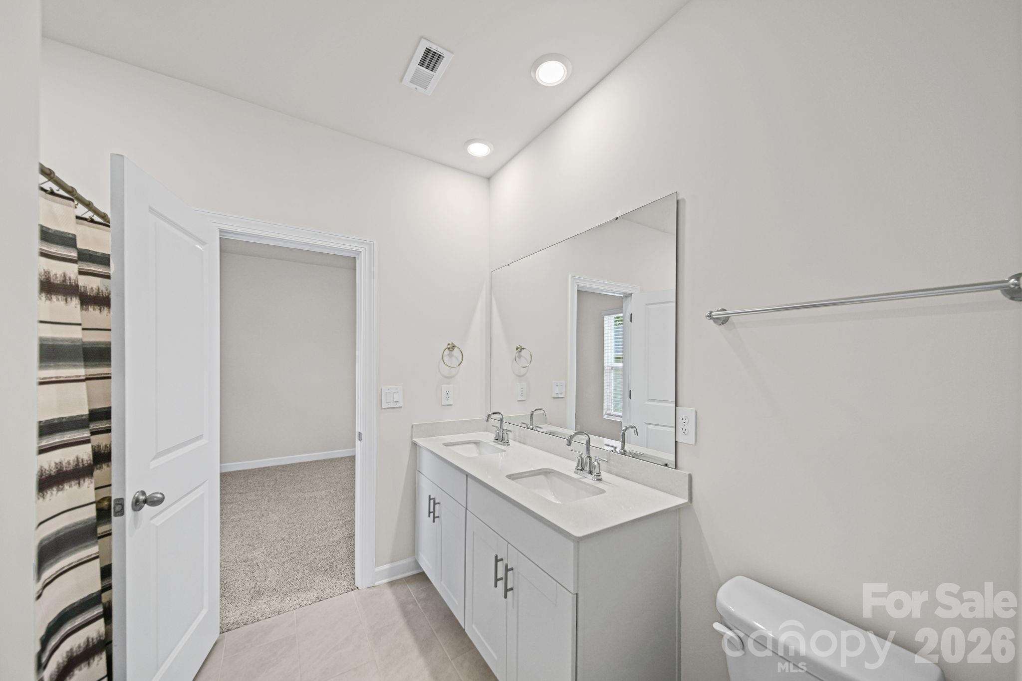 6220 Barcelona Way — Charlotte