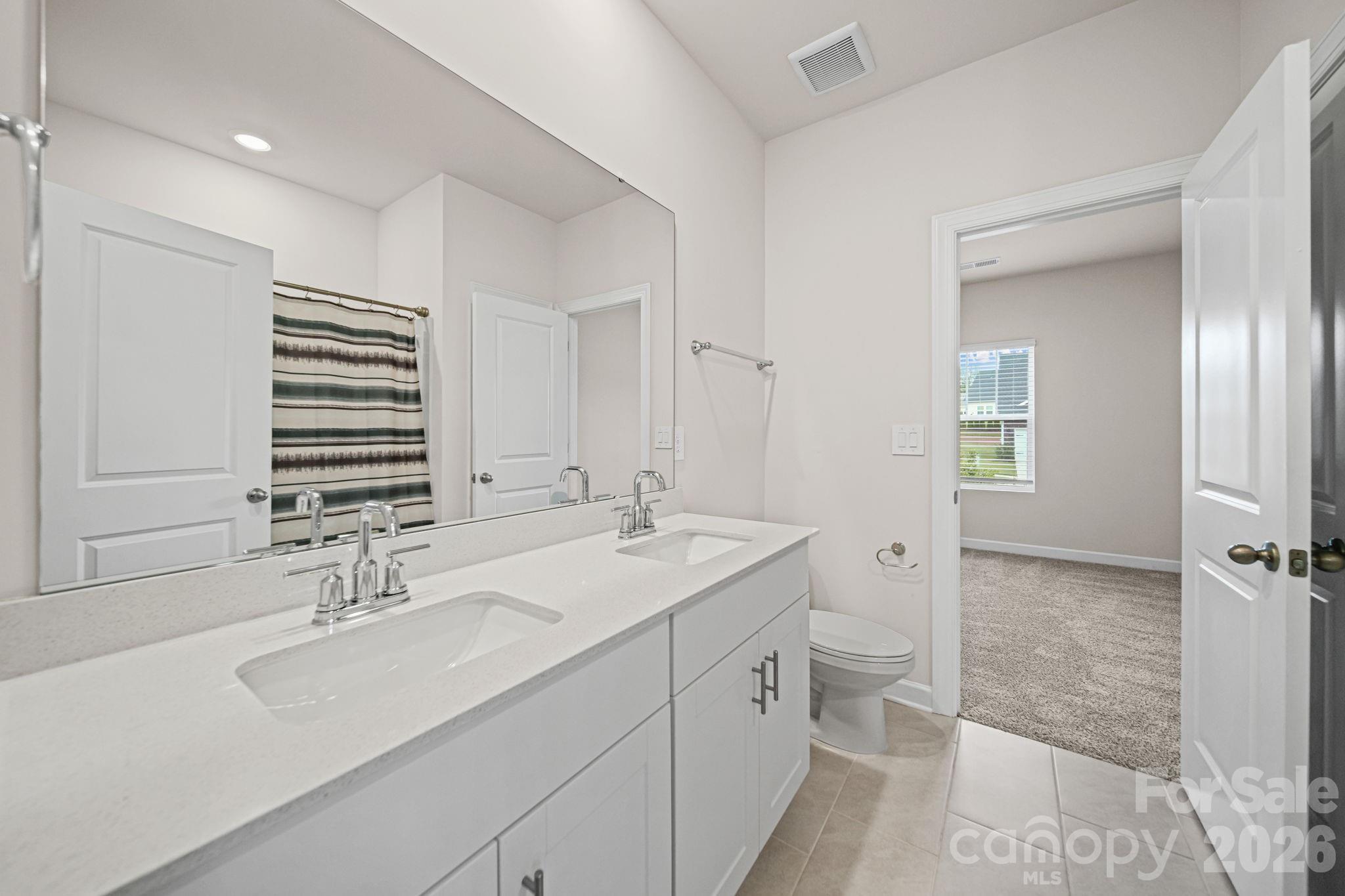 6220 Barcelona Way — Charlotte