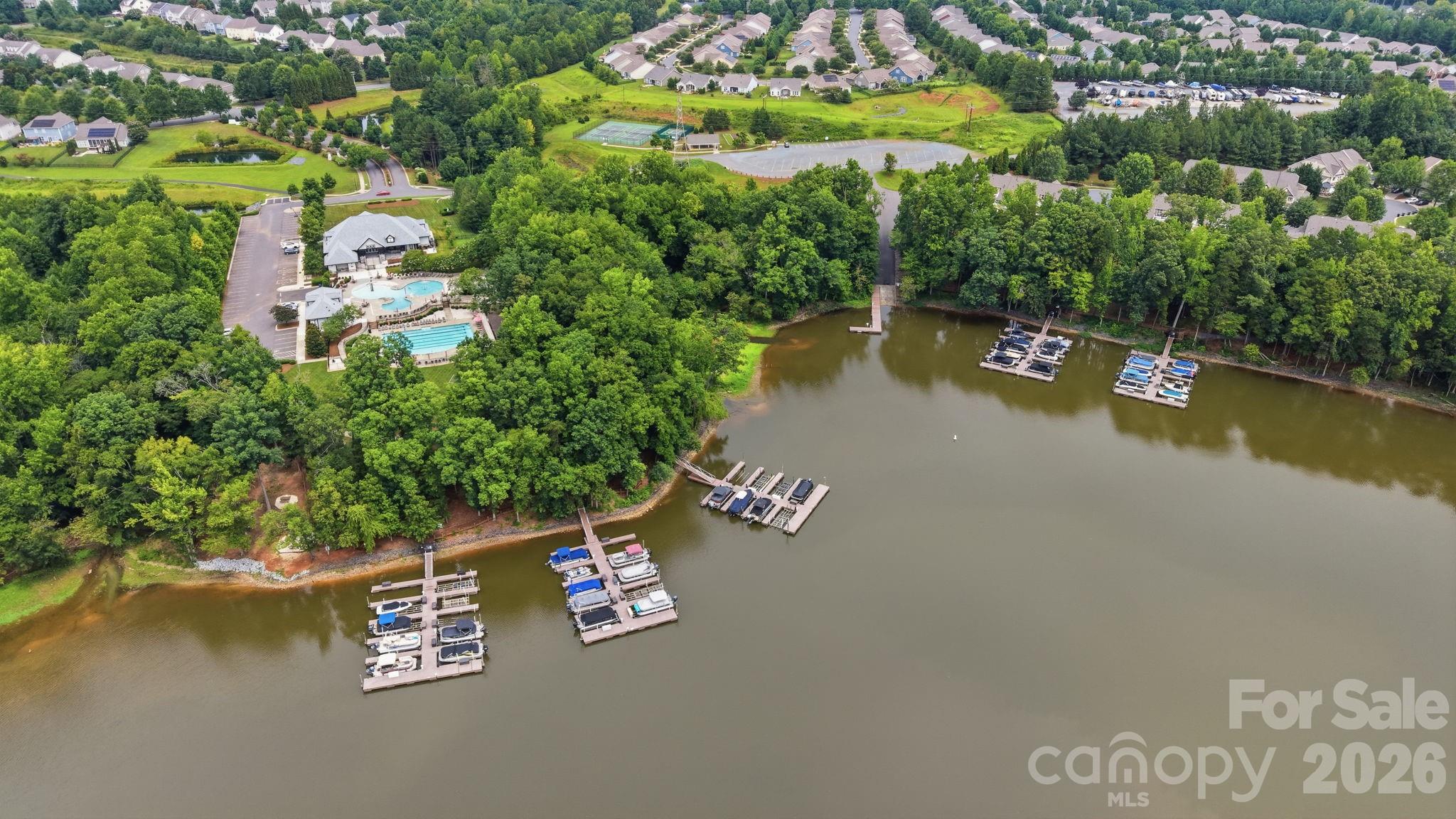 6220 Barcelona Way — Charlotte