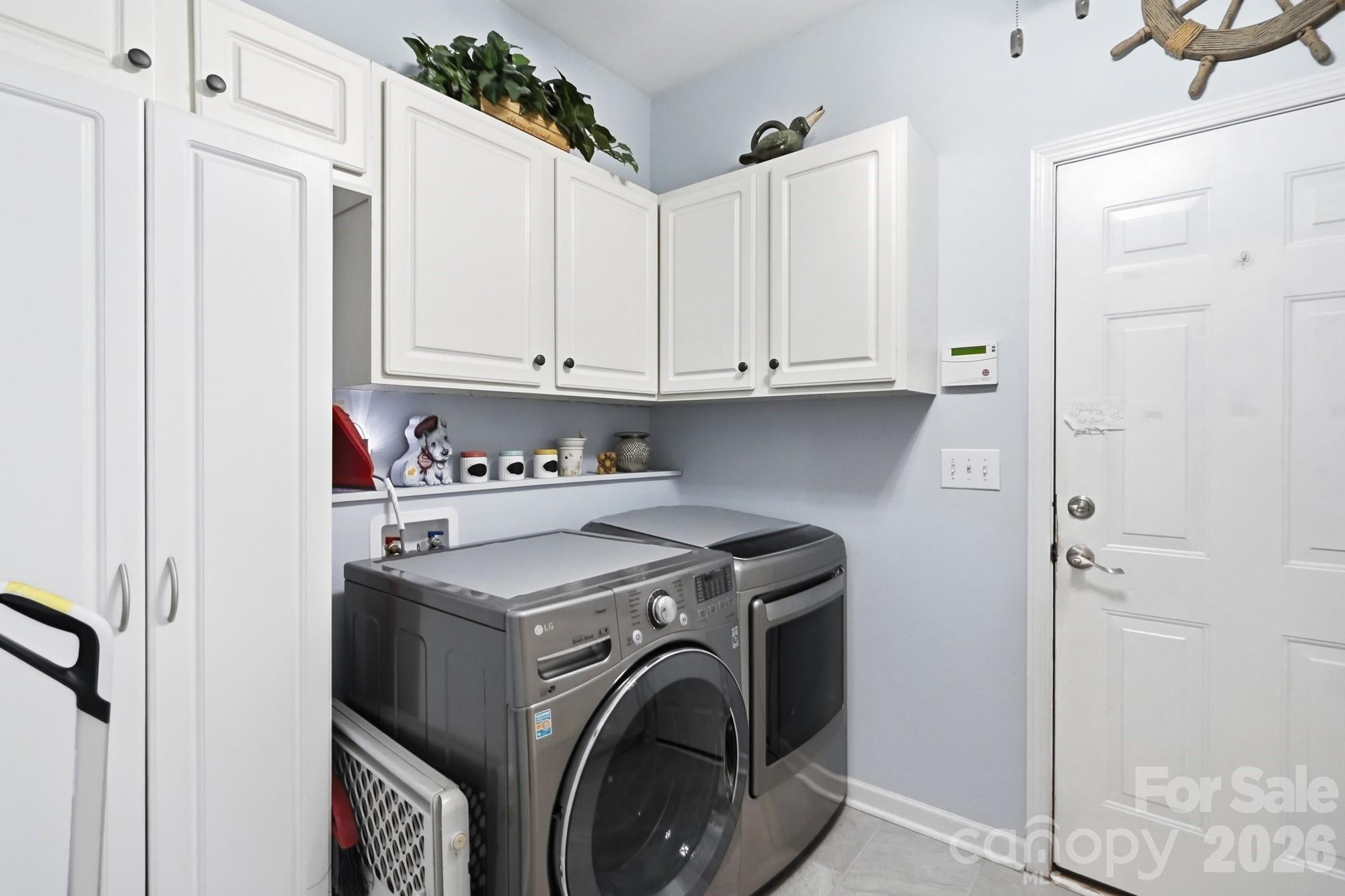 7254 Pine Ridge Drive — Denver