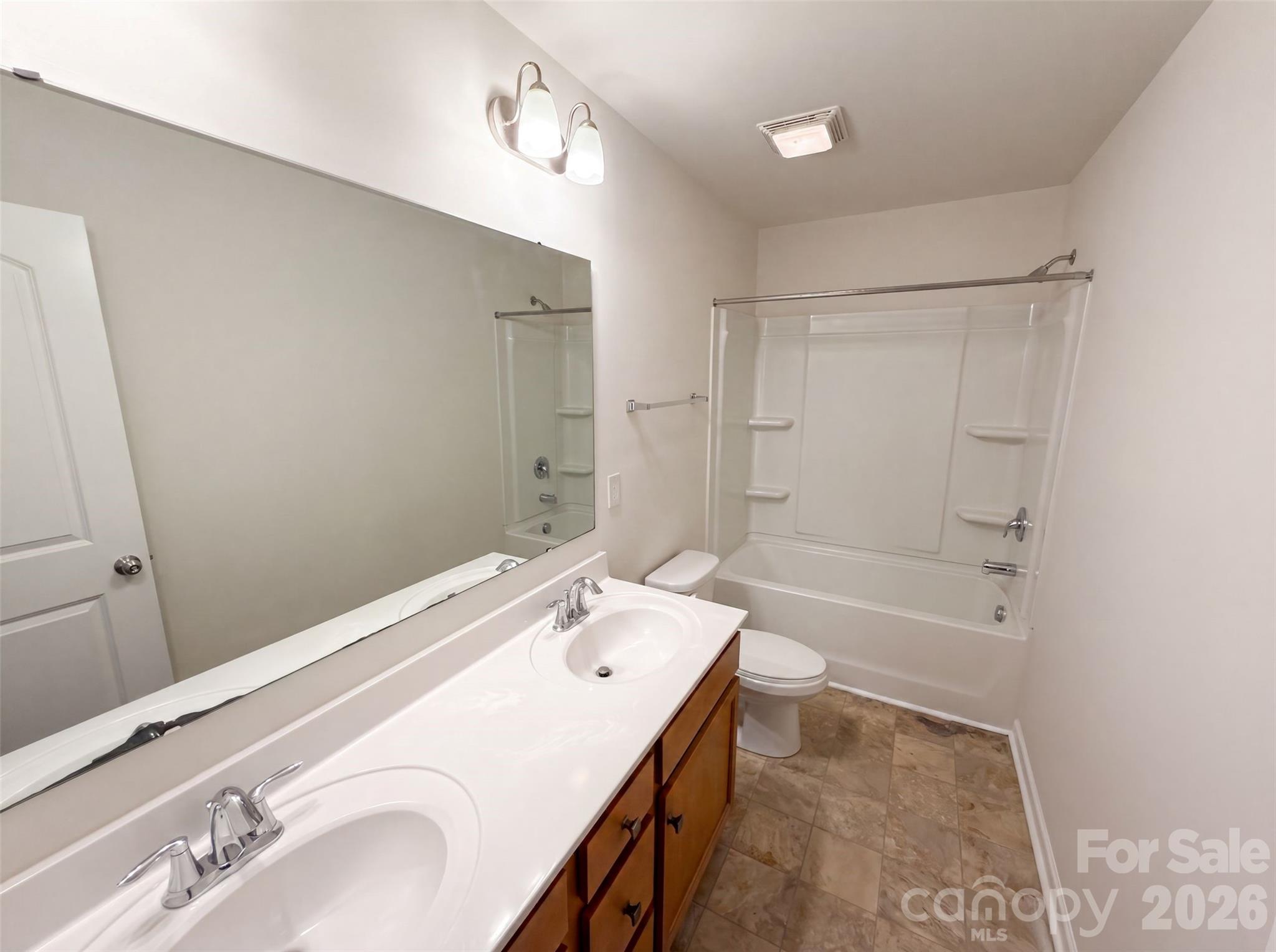 5627 Barclay Court — Fort Mill