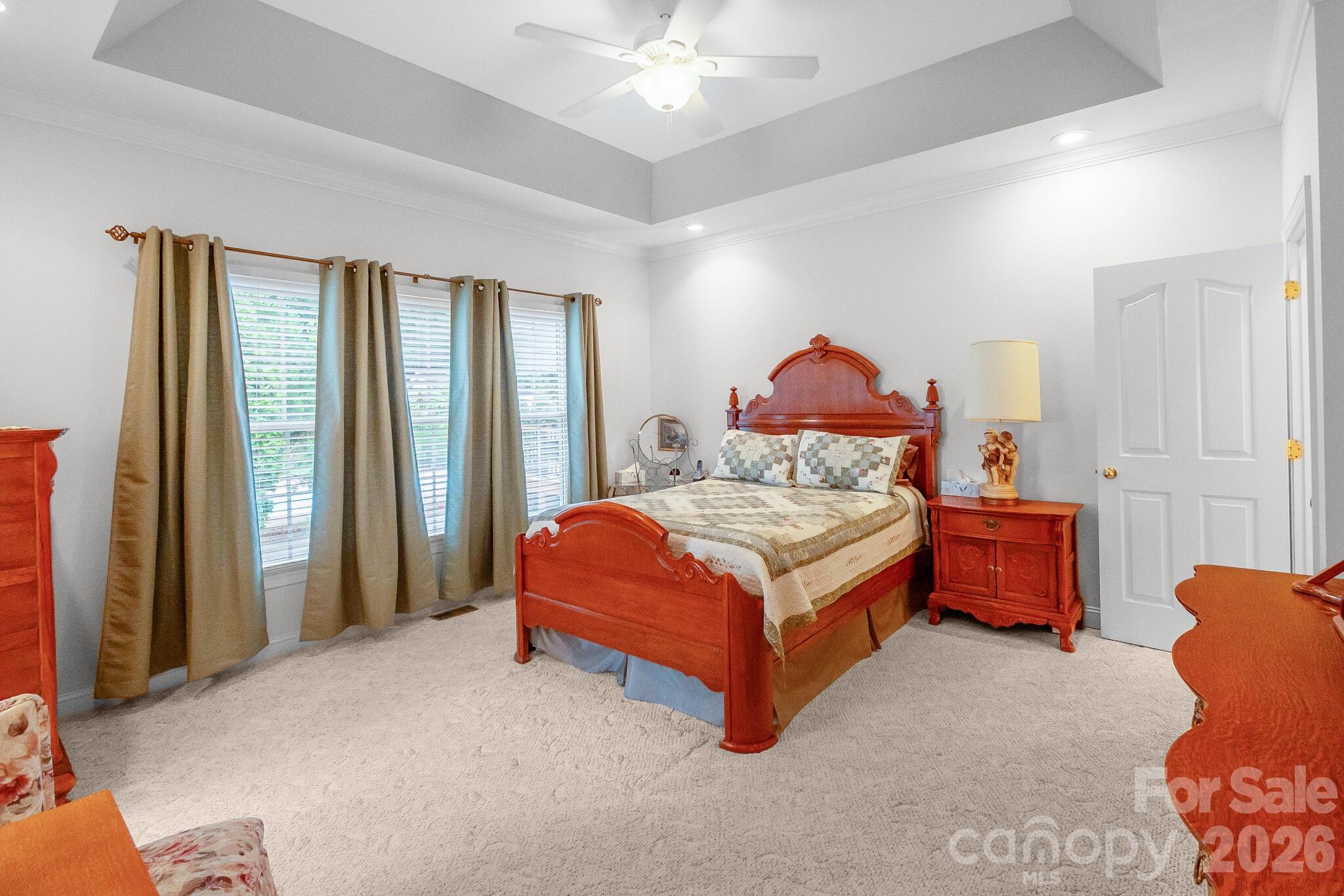 209 SouthFork Lane — Belmont