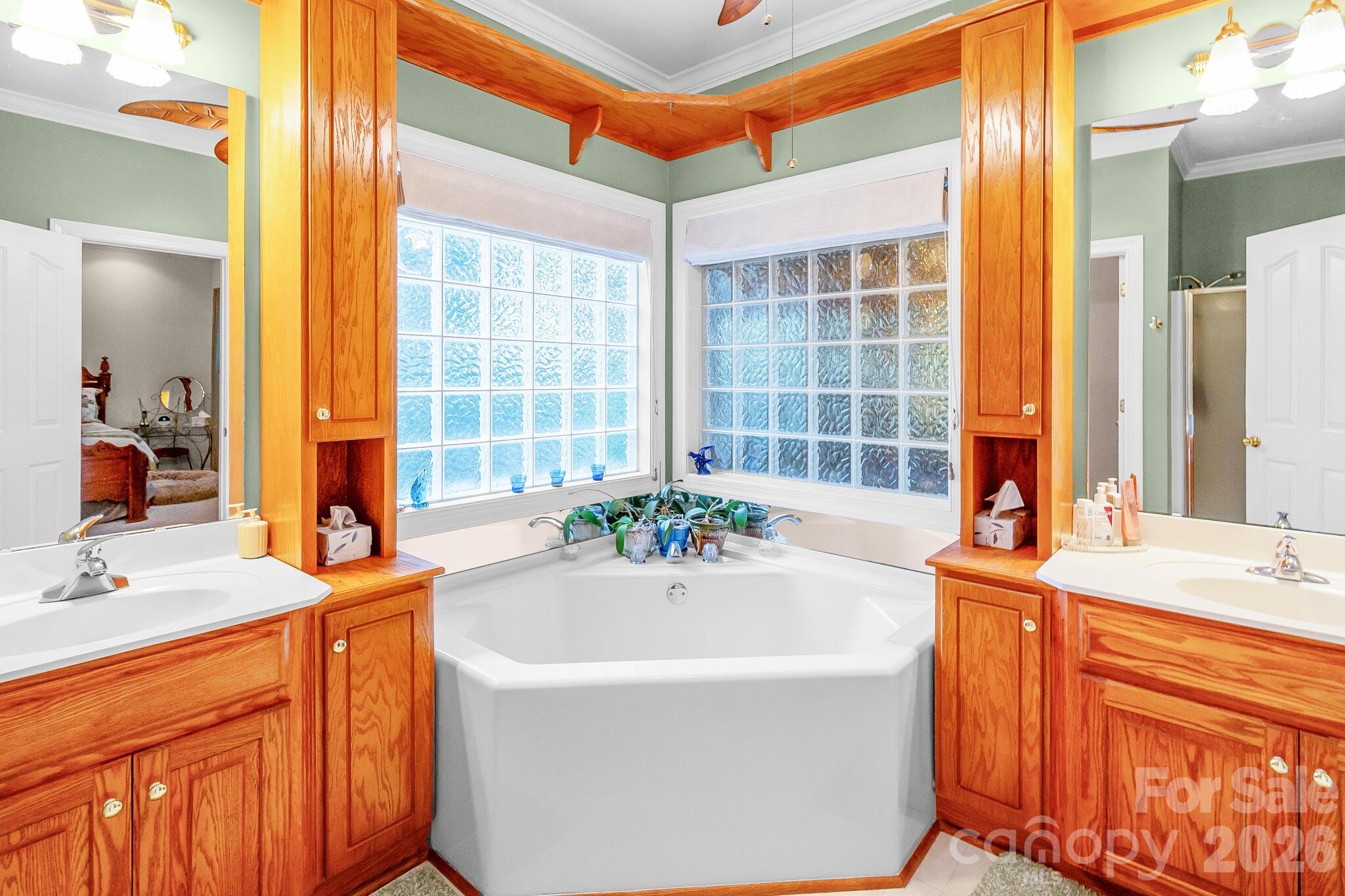 209 SouthFork Lane — Belmont