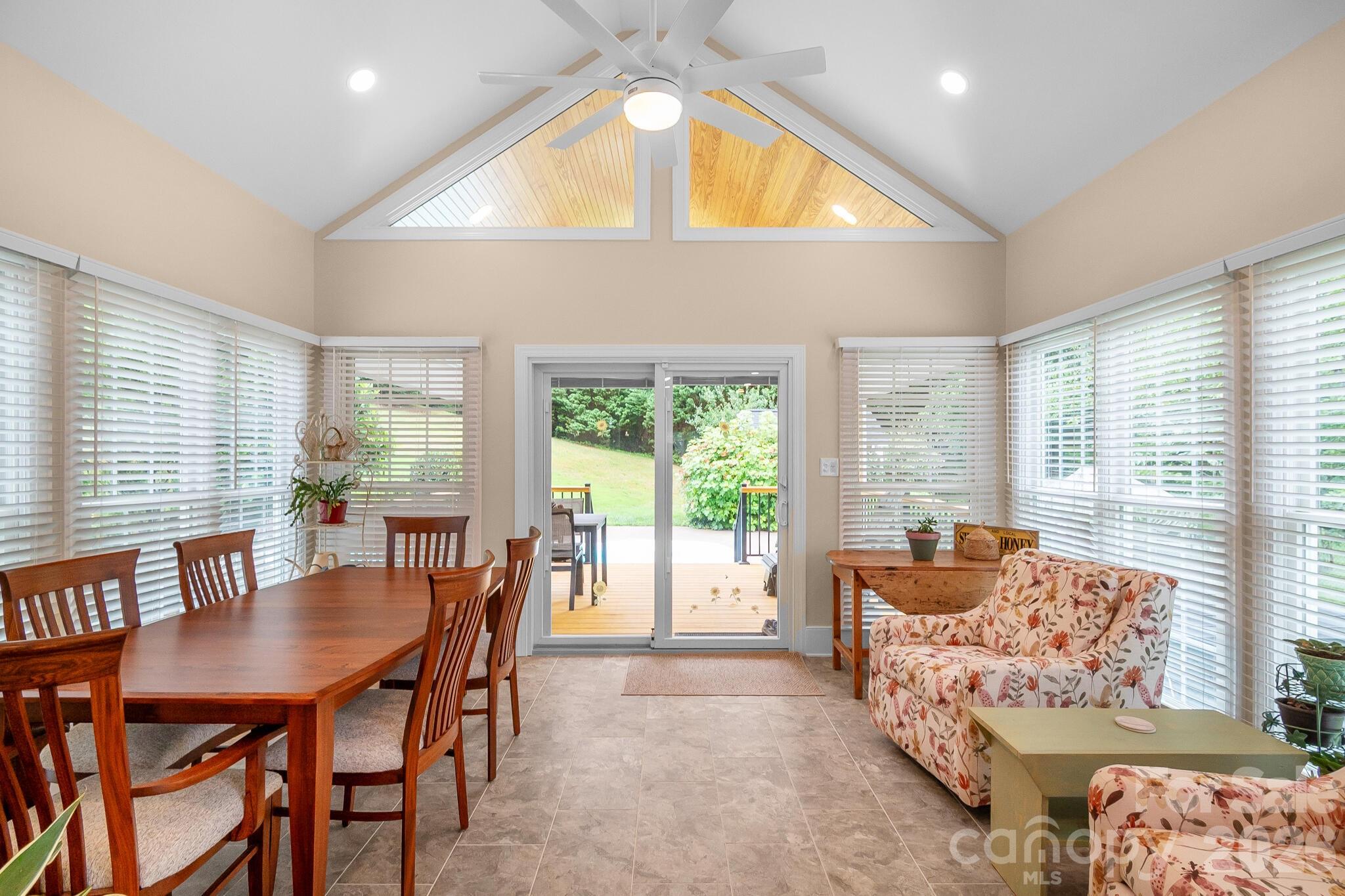 209 SouthFork Lane — Belmont