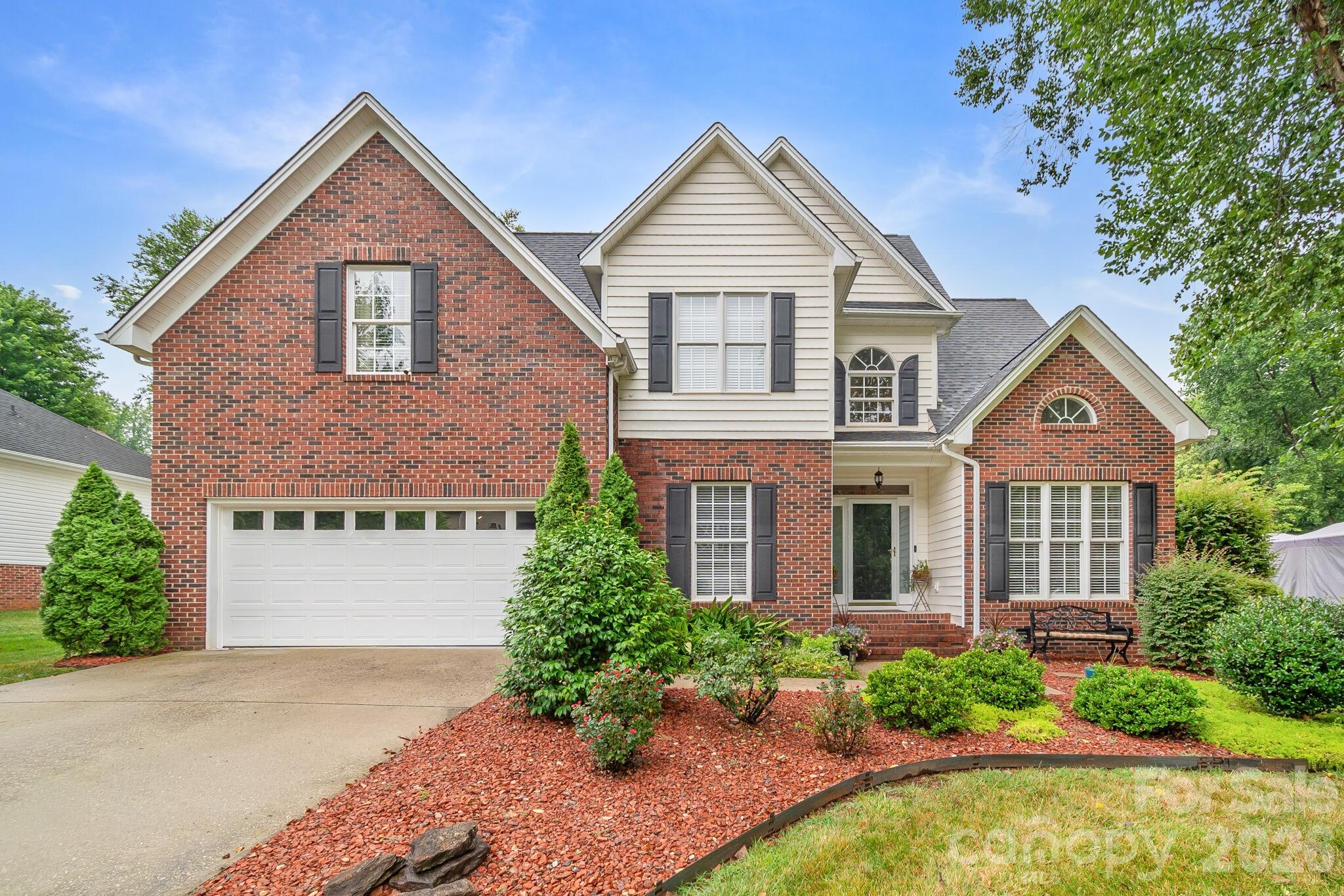 209 SouthFork Lane — Belmont