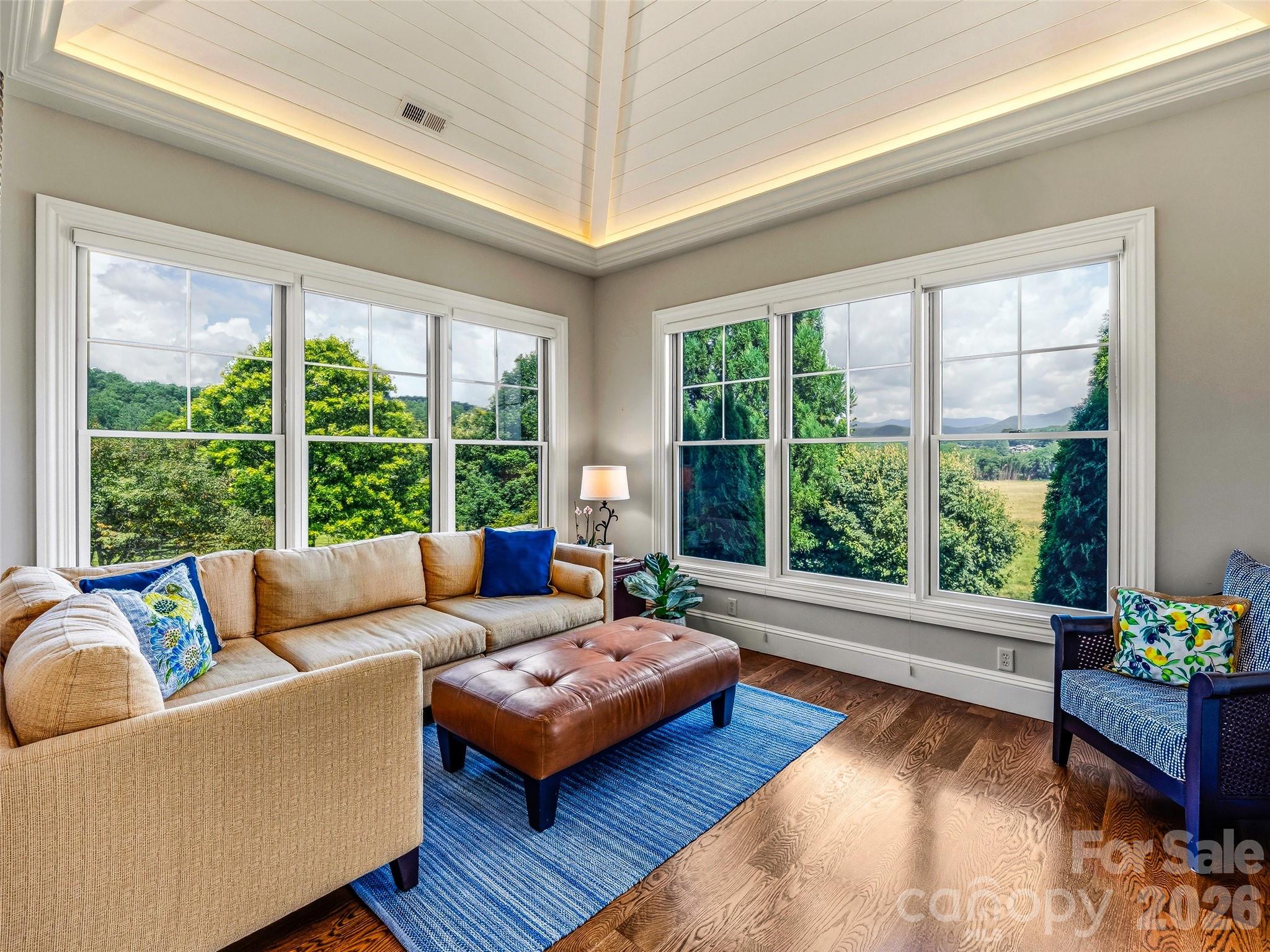 280 Walnut Hollow Road — Brevard