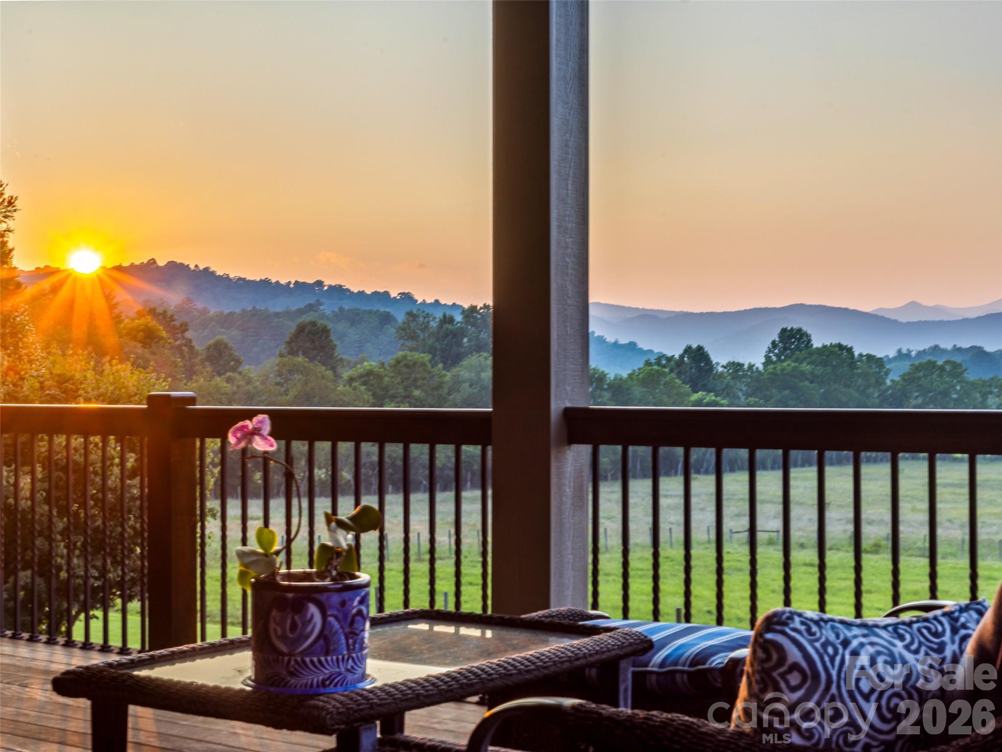 280 Walnut Hollow Road — Brevard