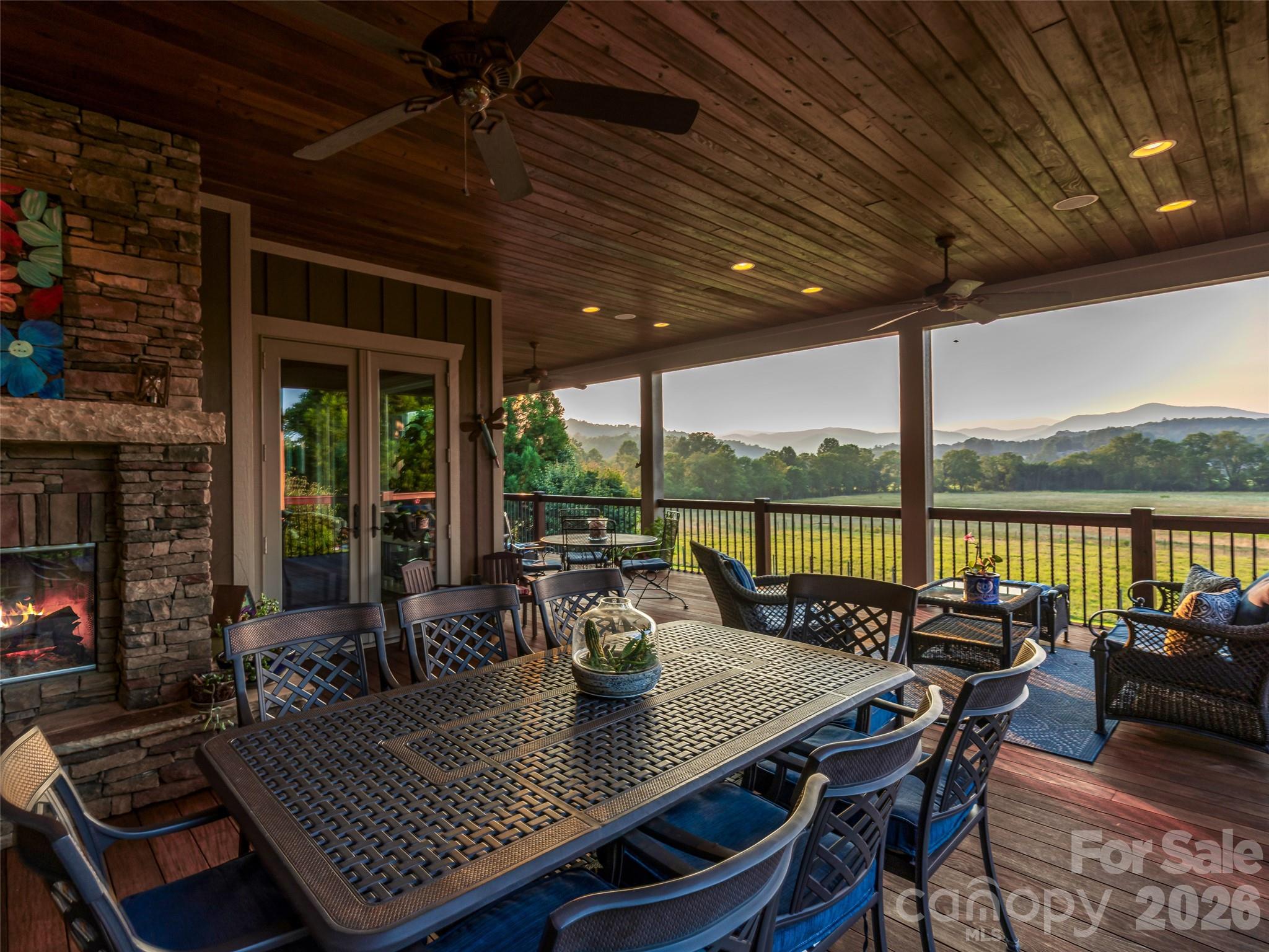 280 Walnut Hollow Road — Brevard