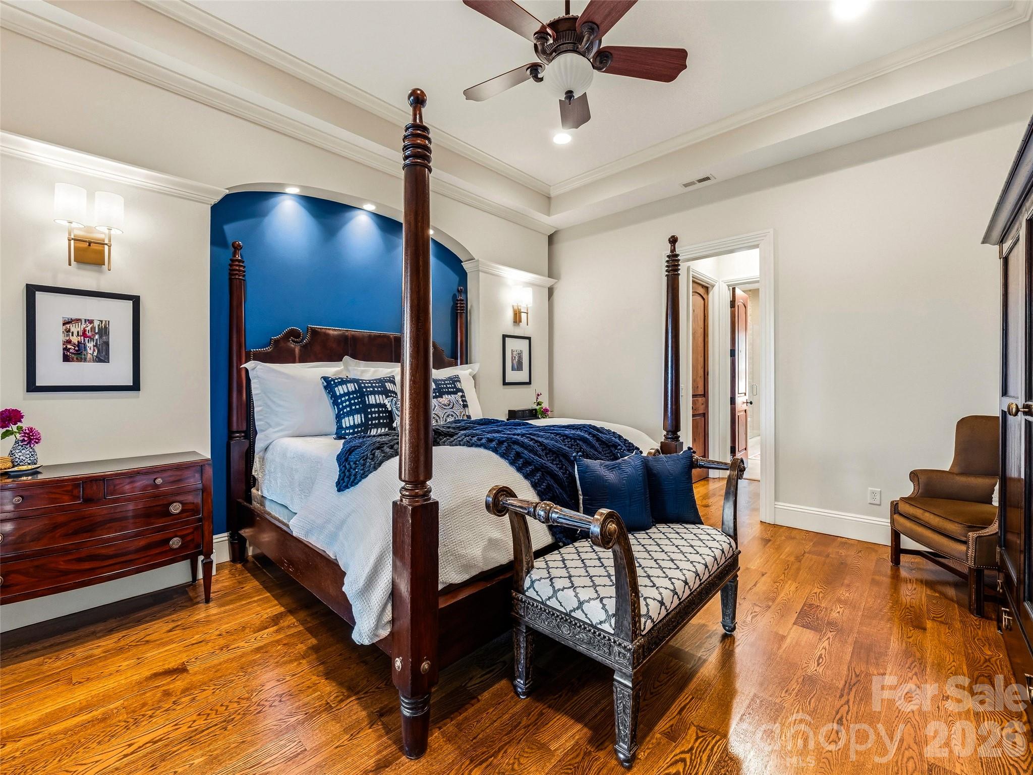 280 Walnut Hollow Road — Brevard