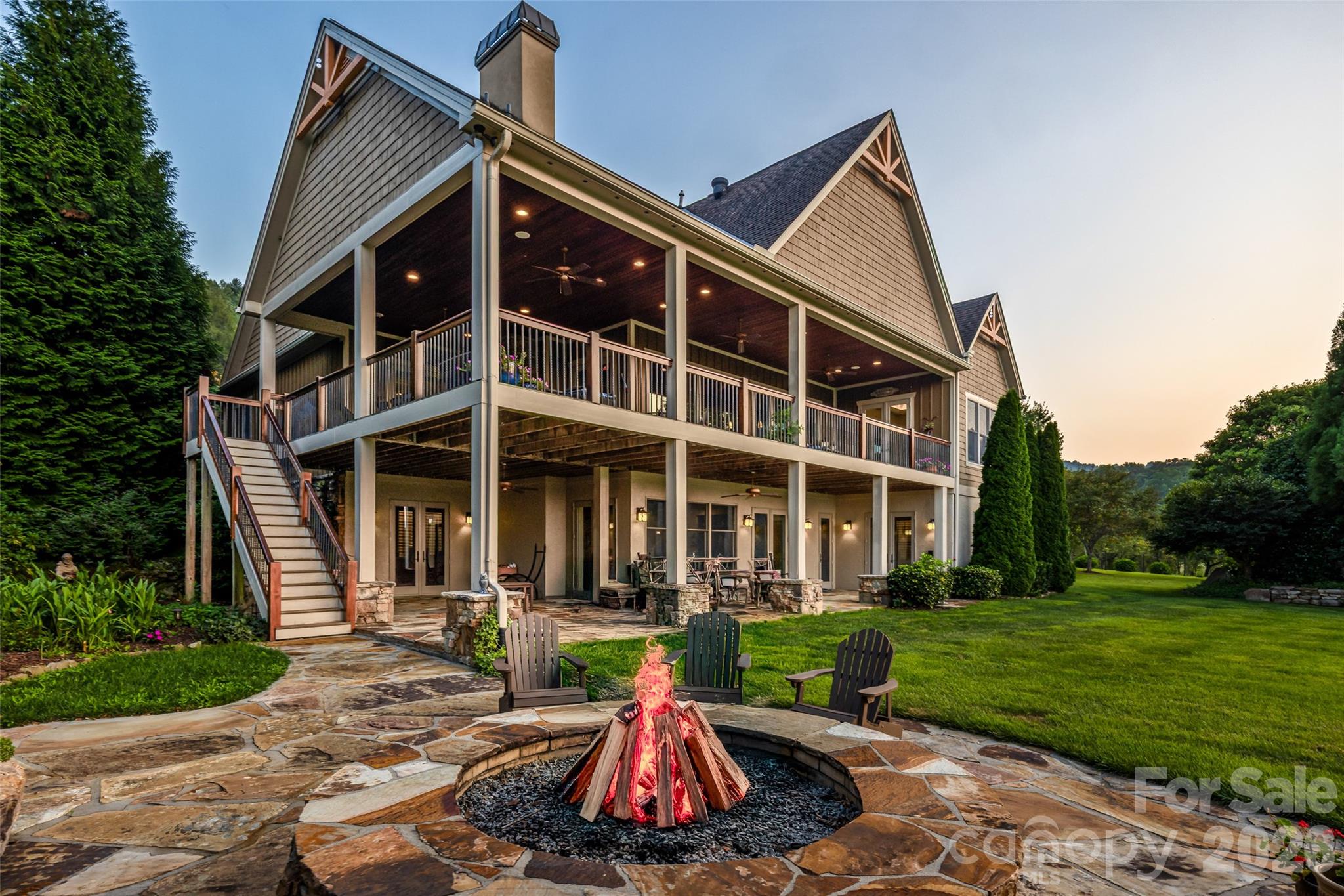 280 Walnut Hollow Road — Brevard