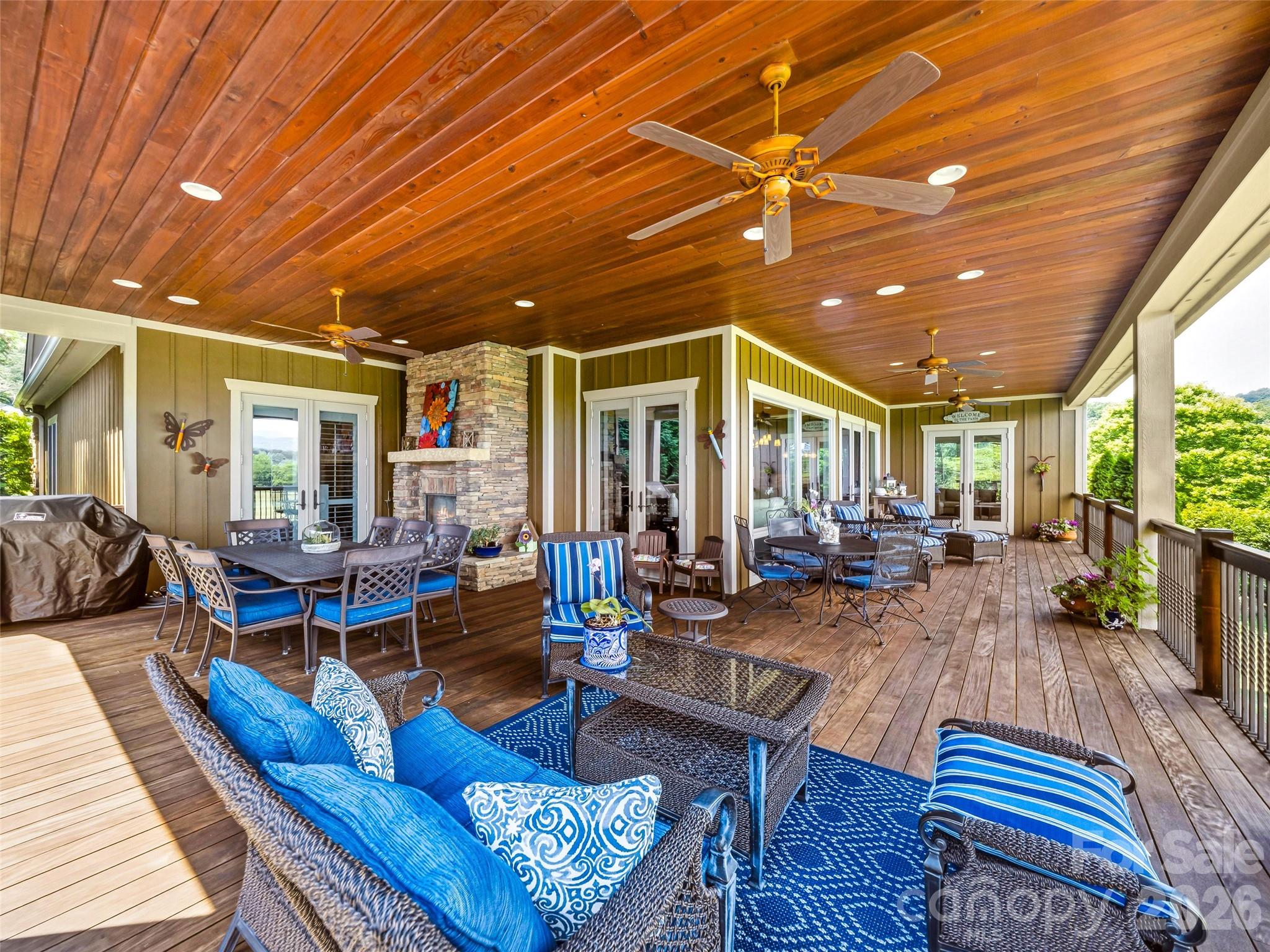 280 Walnut Hollow Road — Brevard