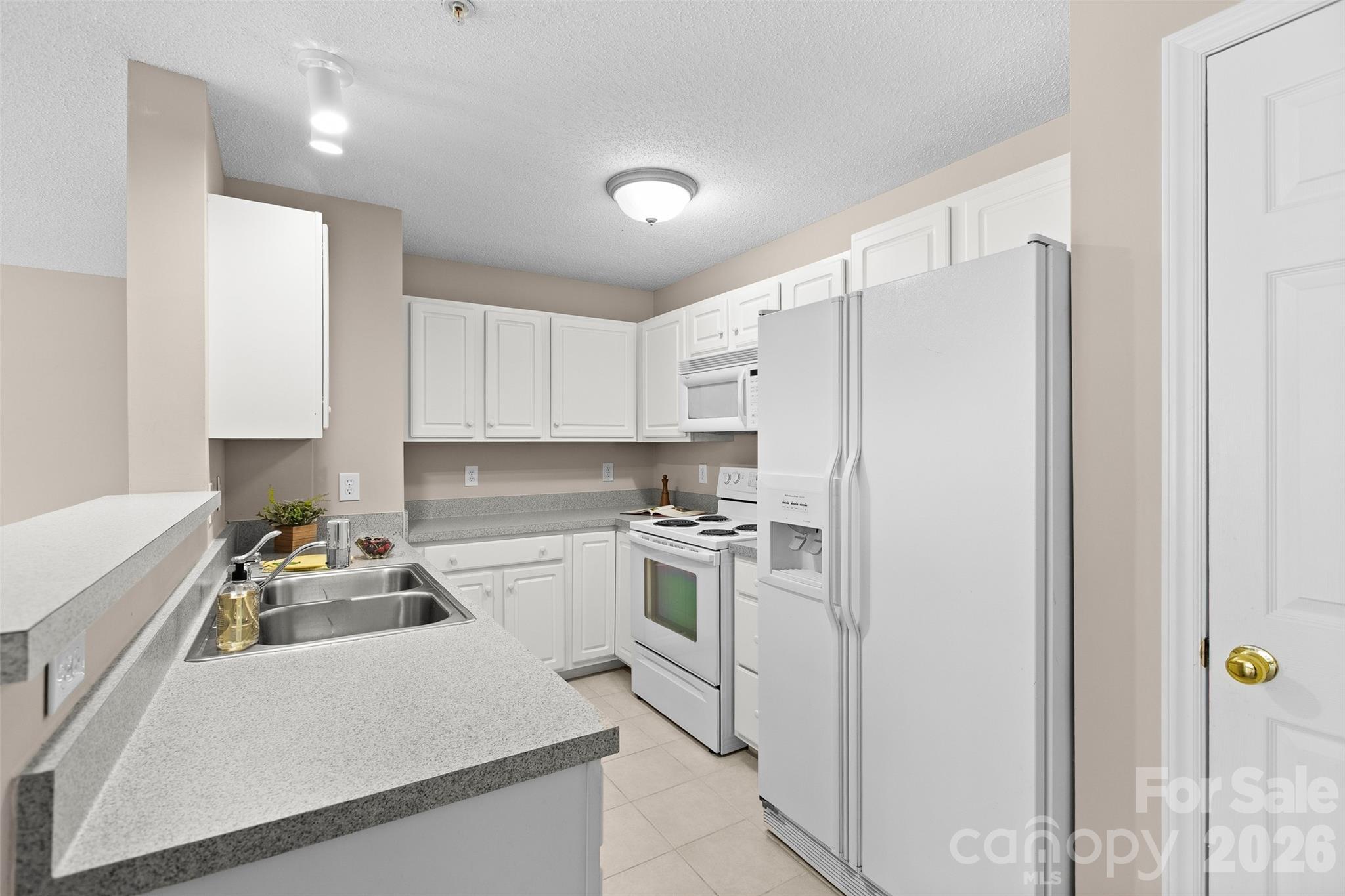 221 Timberline Ridge Court — Winston Salem