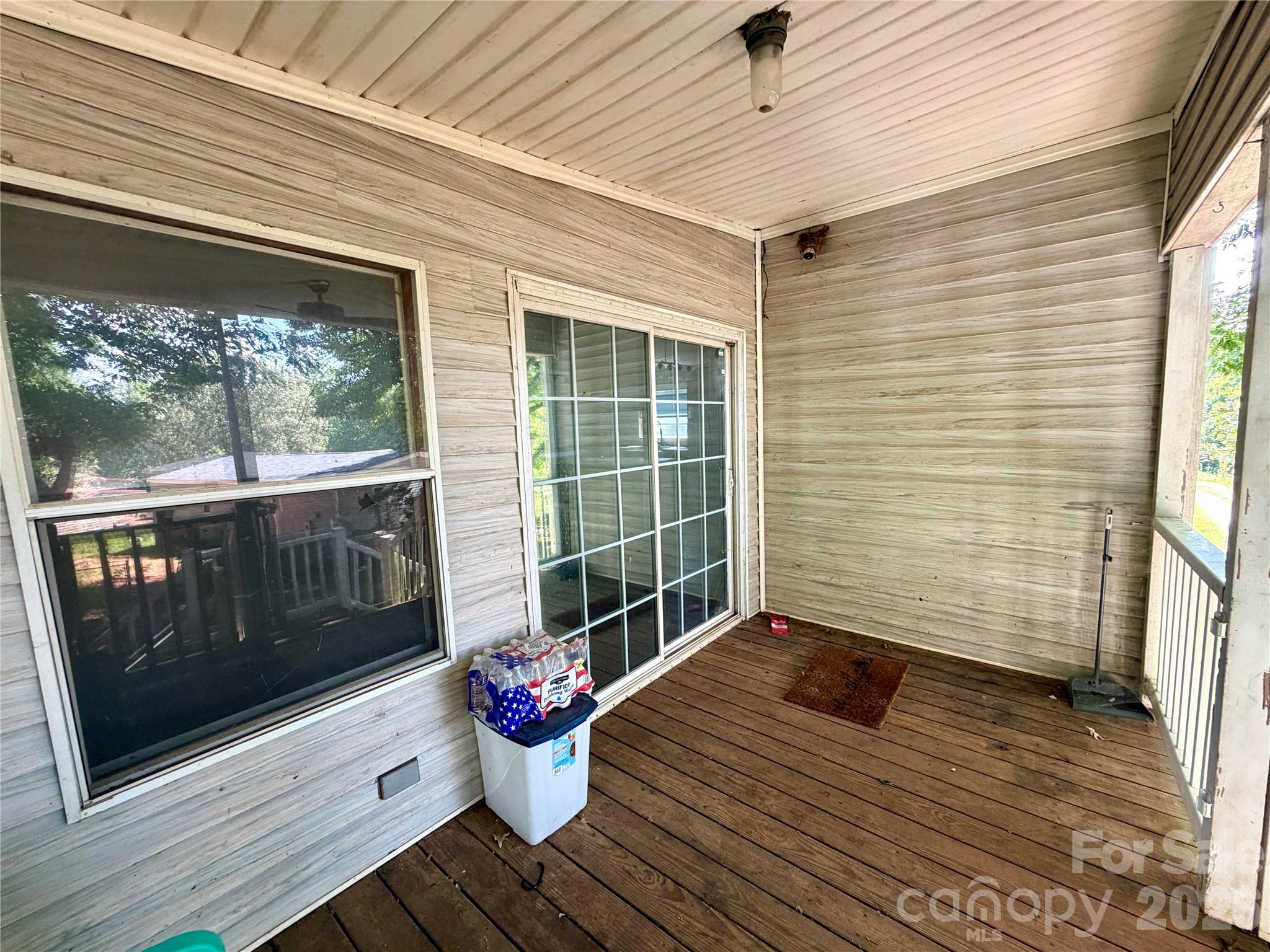 1050 Gold Mine Drive #6 — Catawba