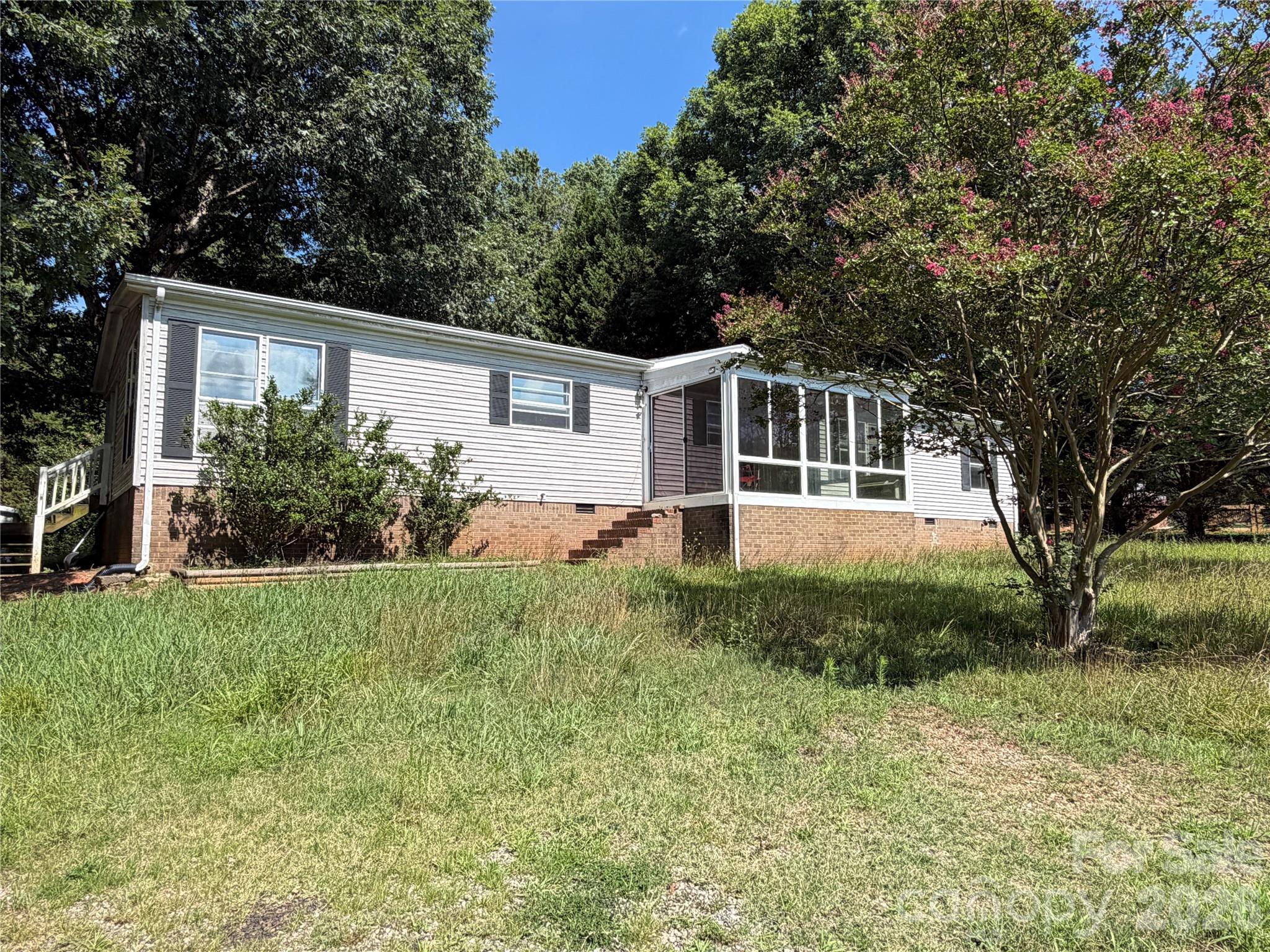 1050 Gold Mine Drive #6 — Catawba