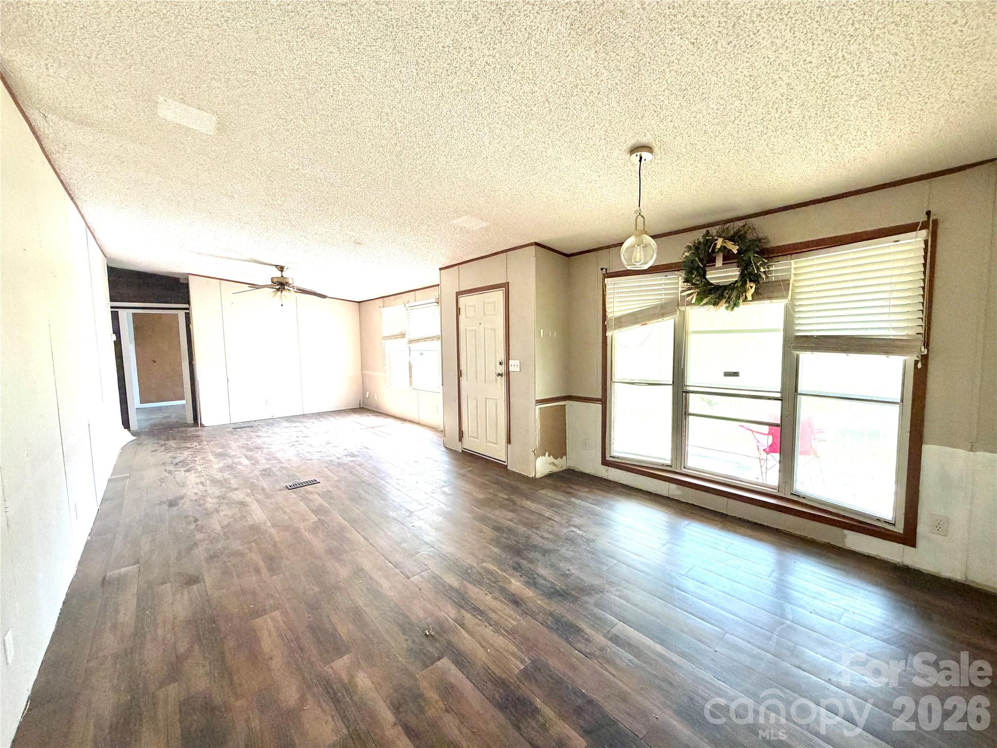 1050 Gold Mine Drive #6 — Catawba