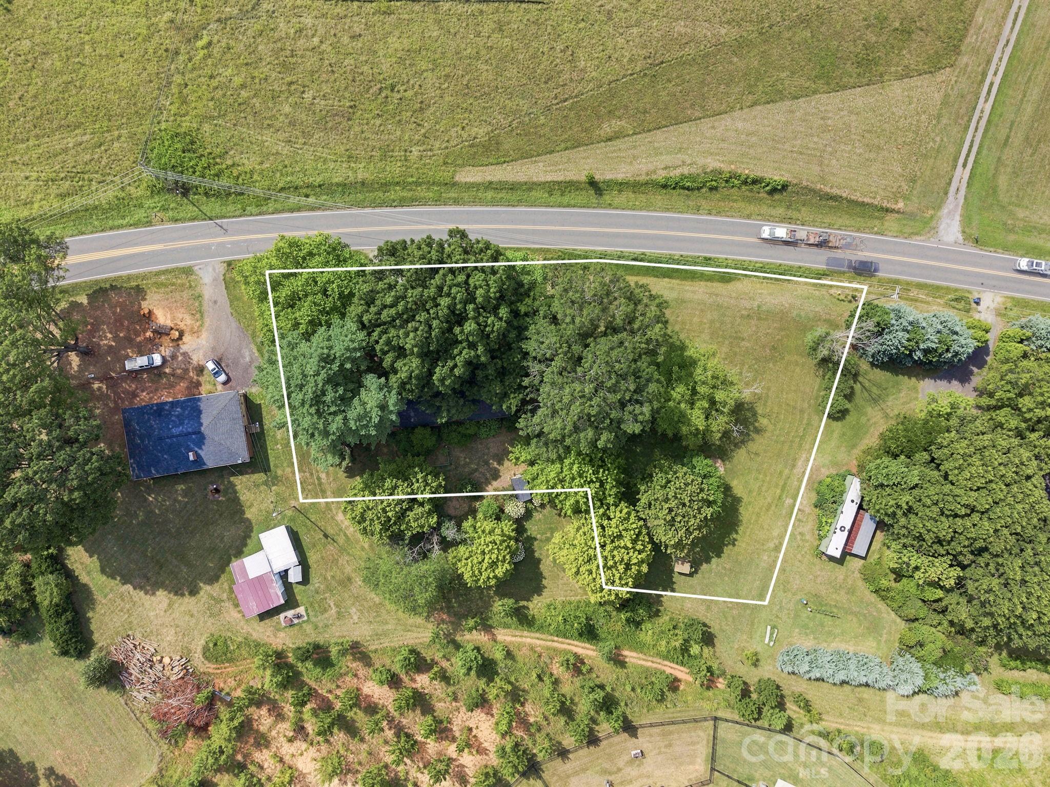 601 Faith Road — Mooresville
