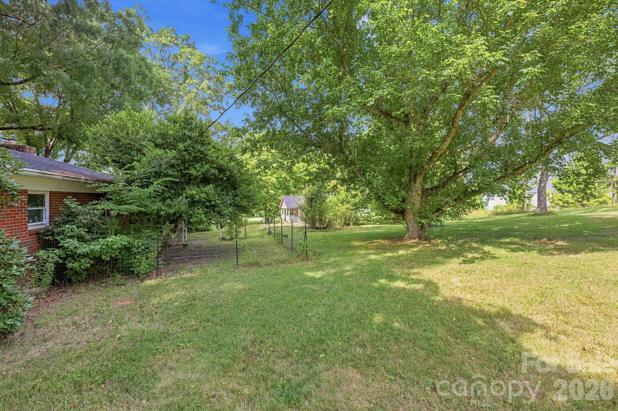 601 Faith Road — Mooresville