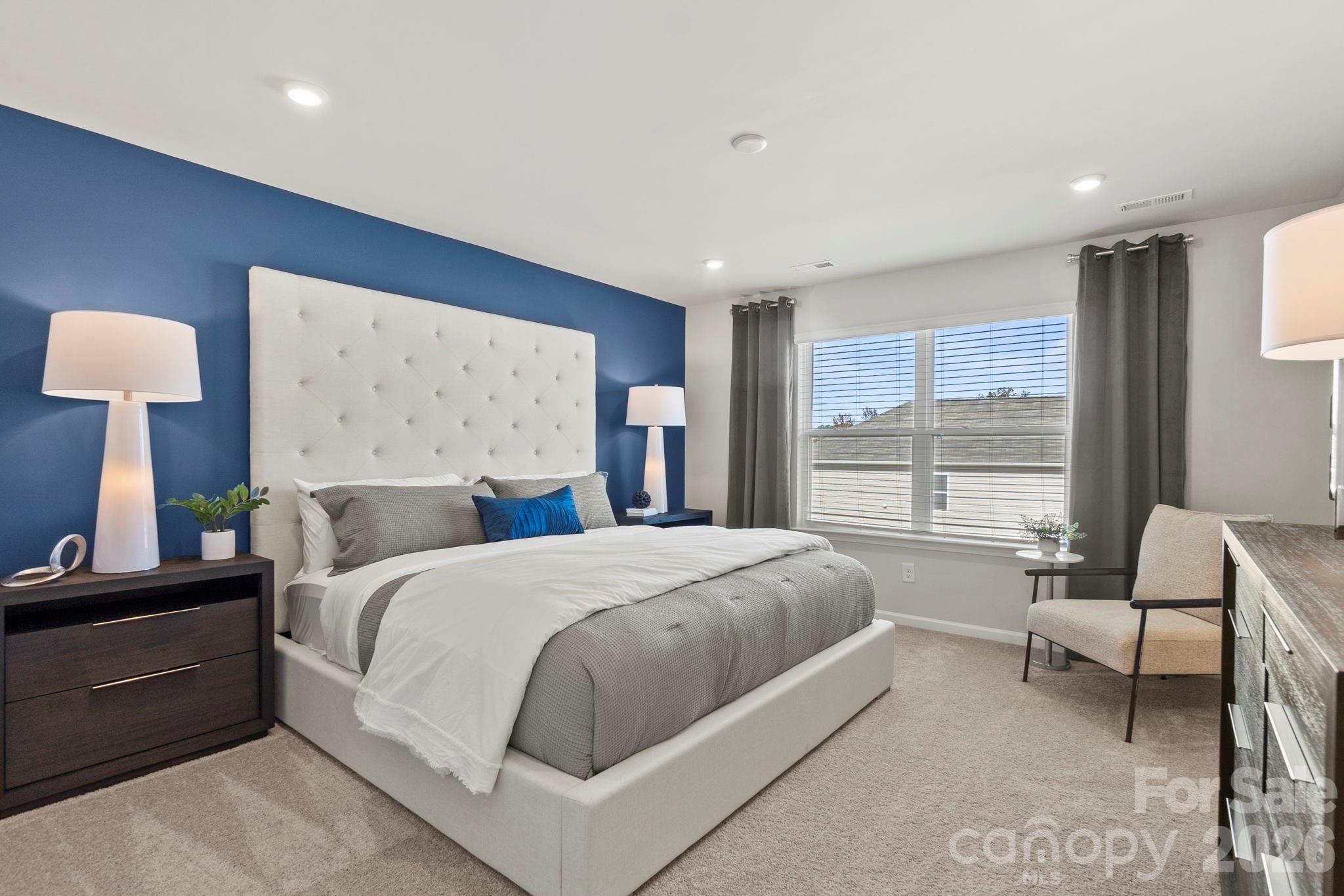 8059 Midas Lane — Locust
