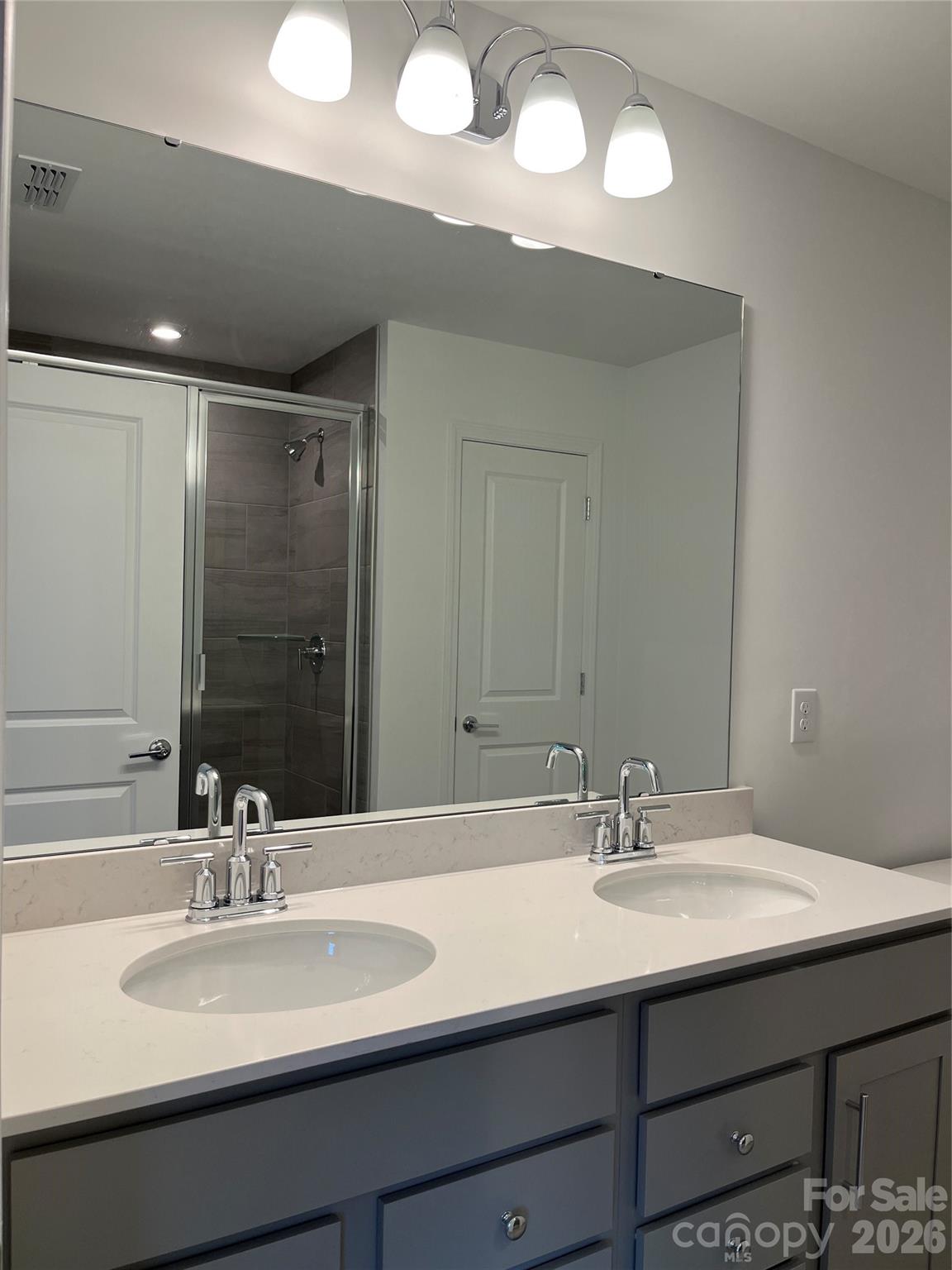 11608 Glasden Road — Charlotte