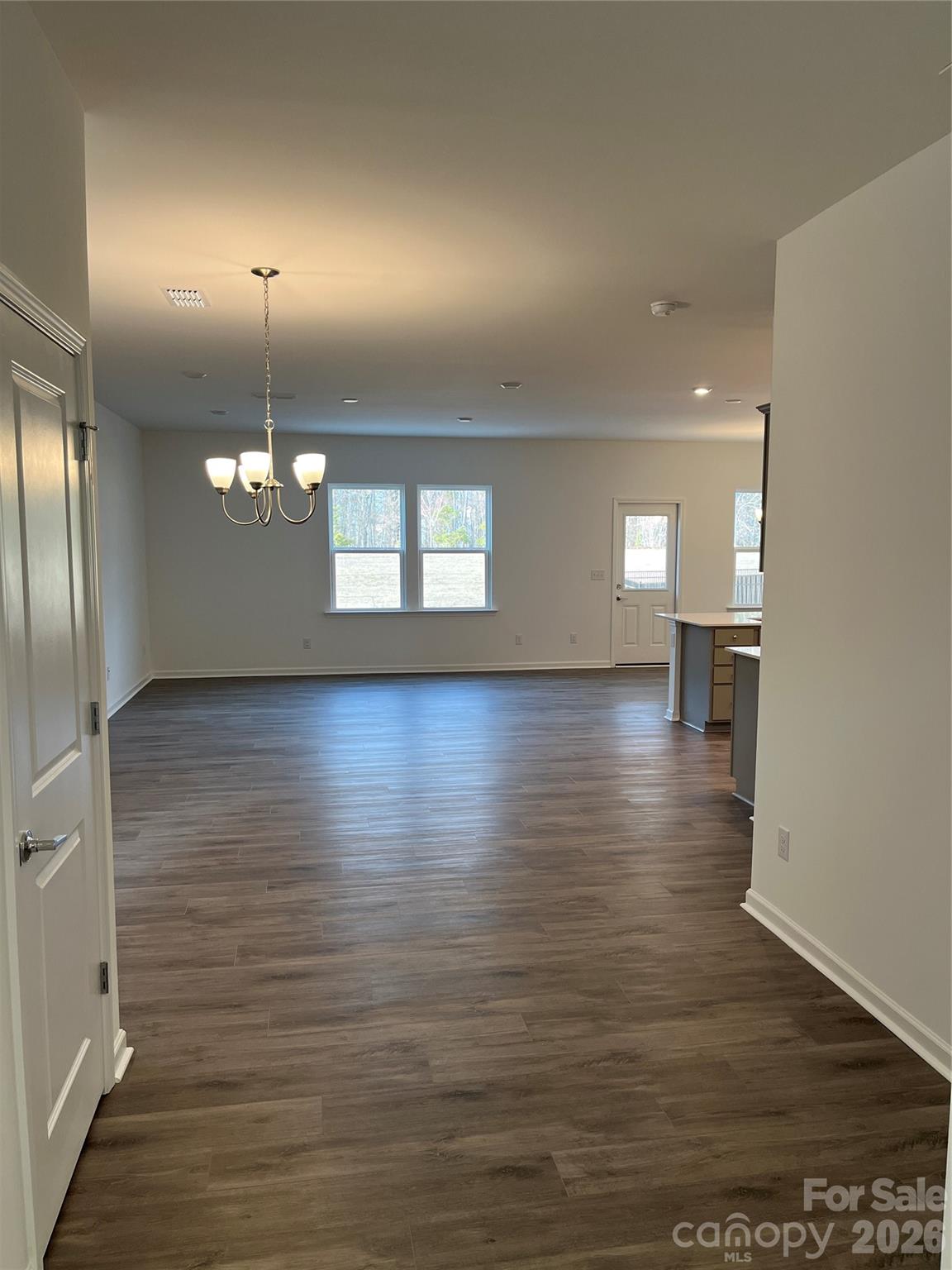 11608 Glasden Road — Charlotte