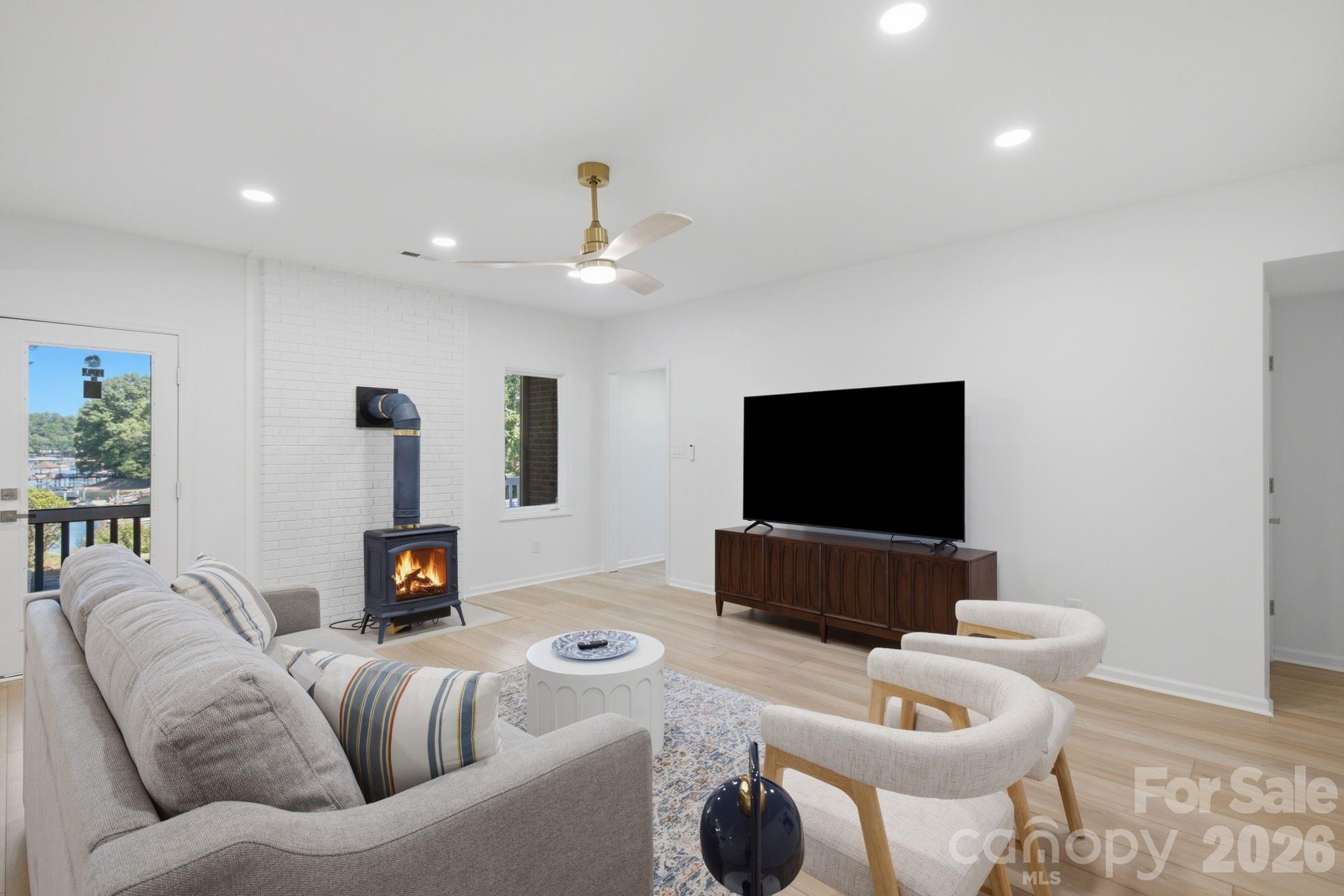 2494 Cherry Lane — Denver