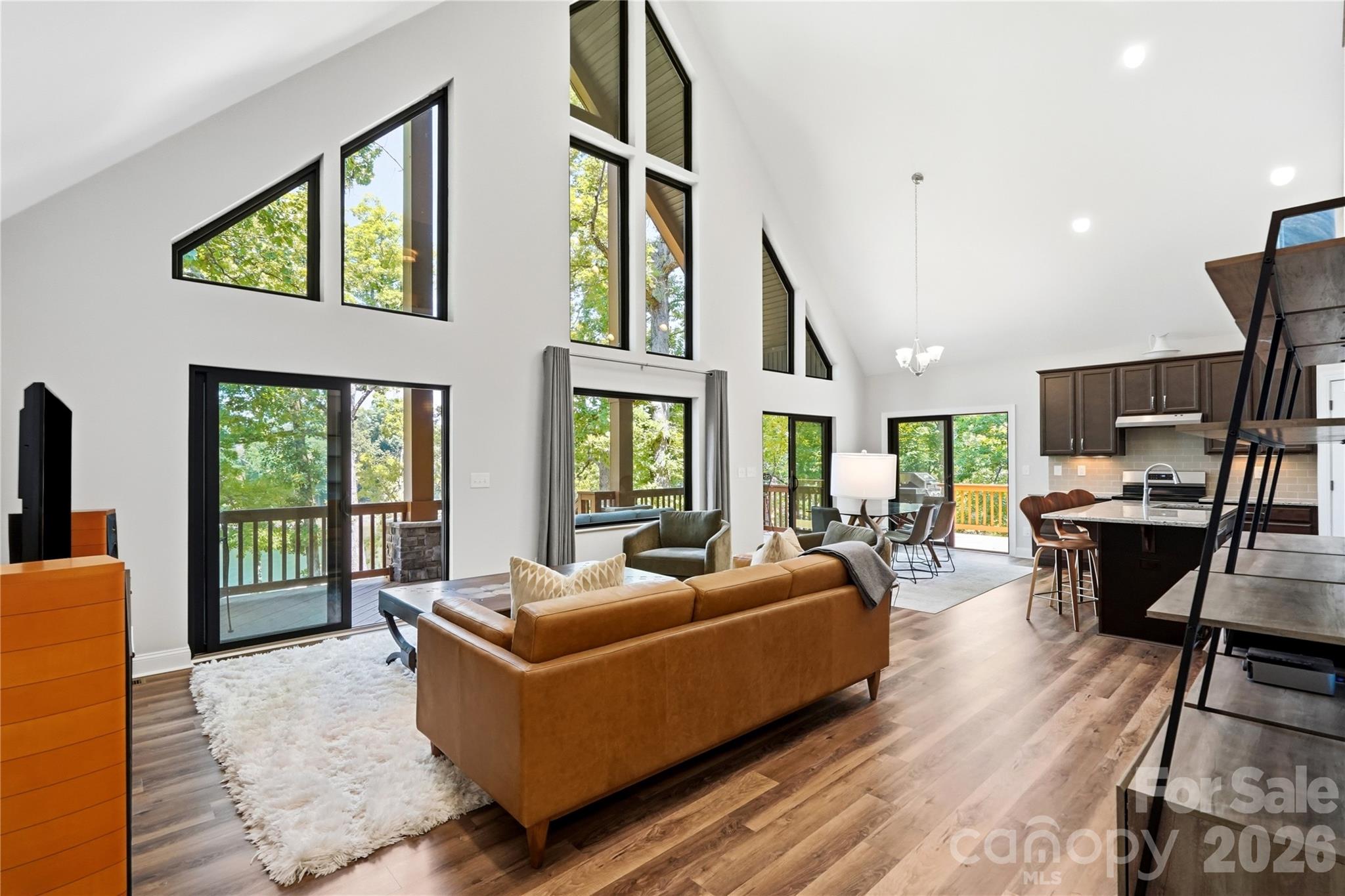 18532 Rosapenny Road — Charlotte