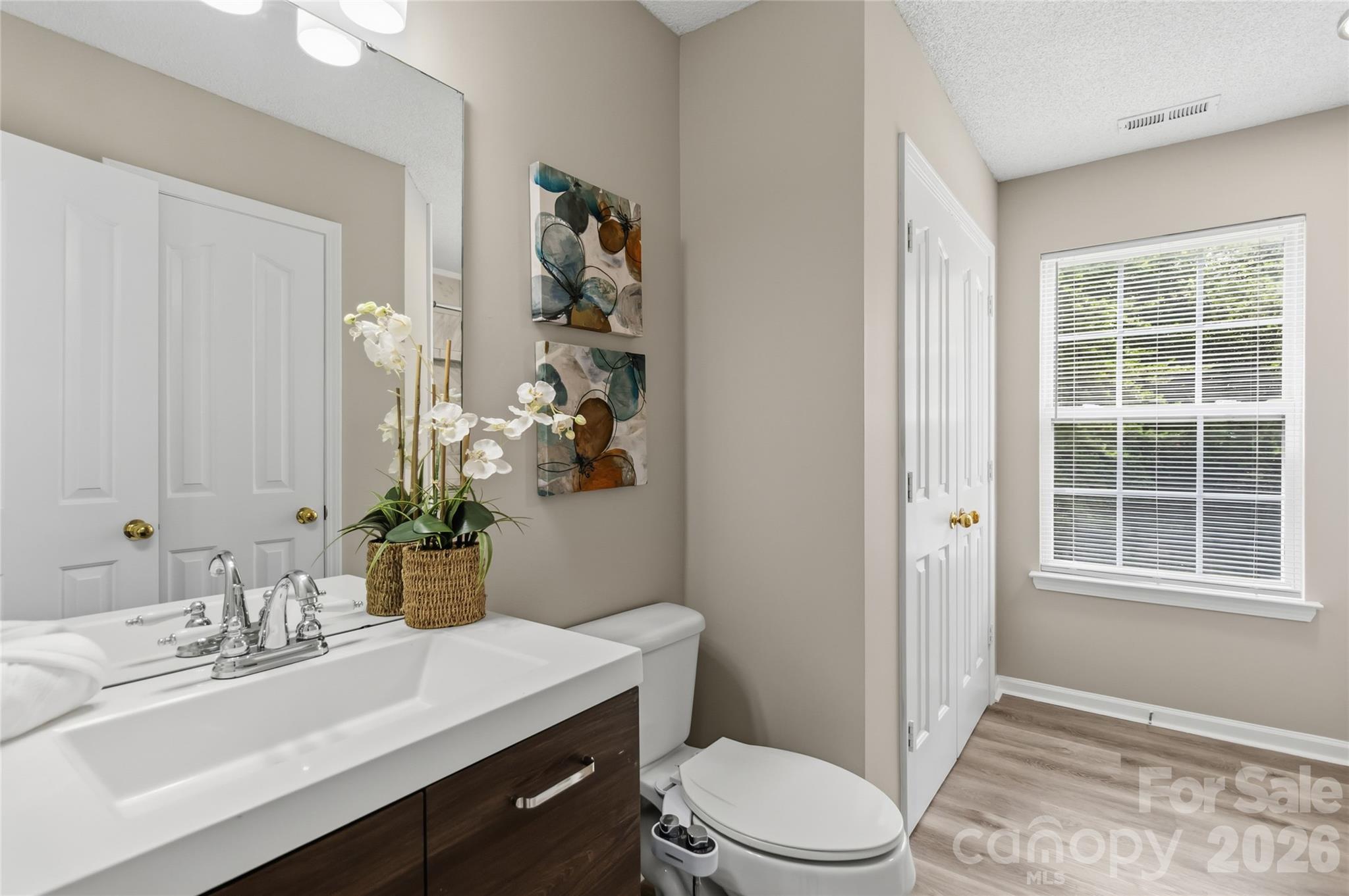 1610 Elk Creek Court — Charlotte
