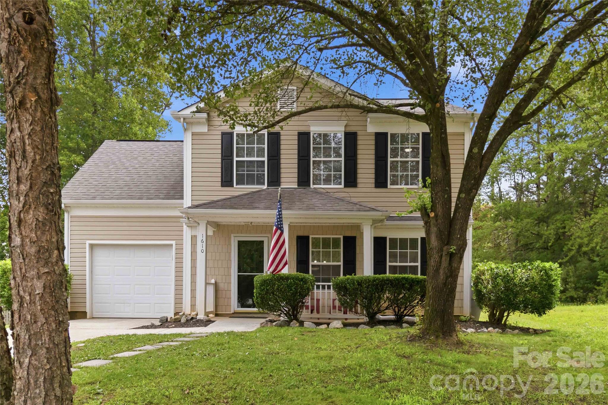 1610 Elk Creek Court — Charlotte