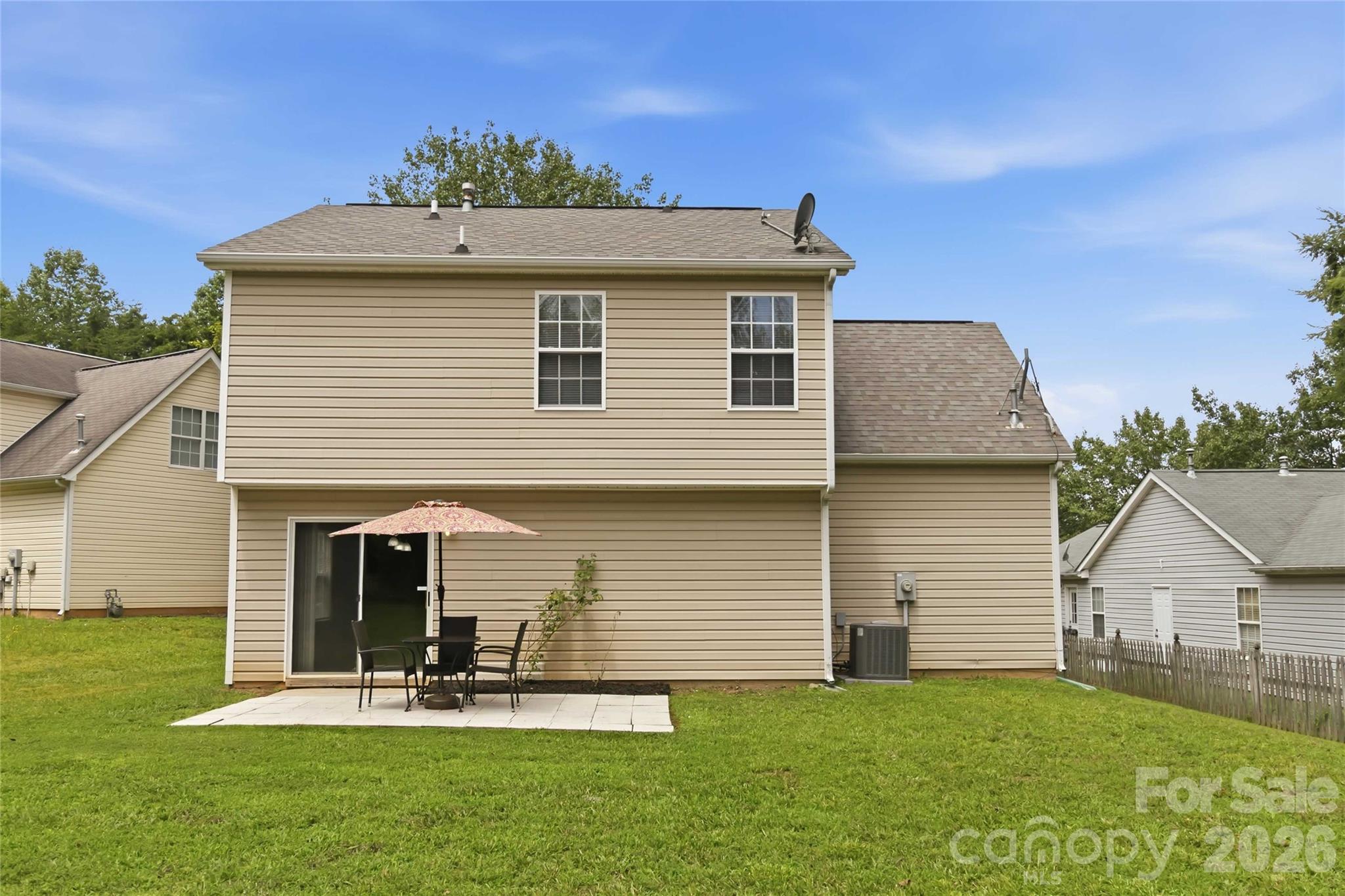 1610 Elk Creek Court — Charlotte