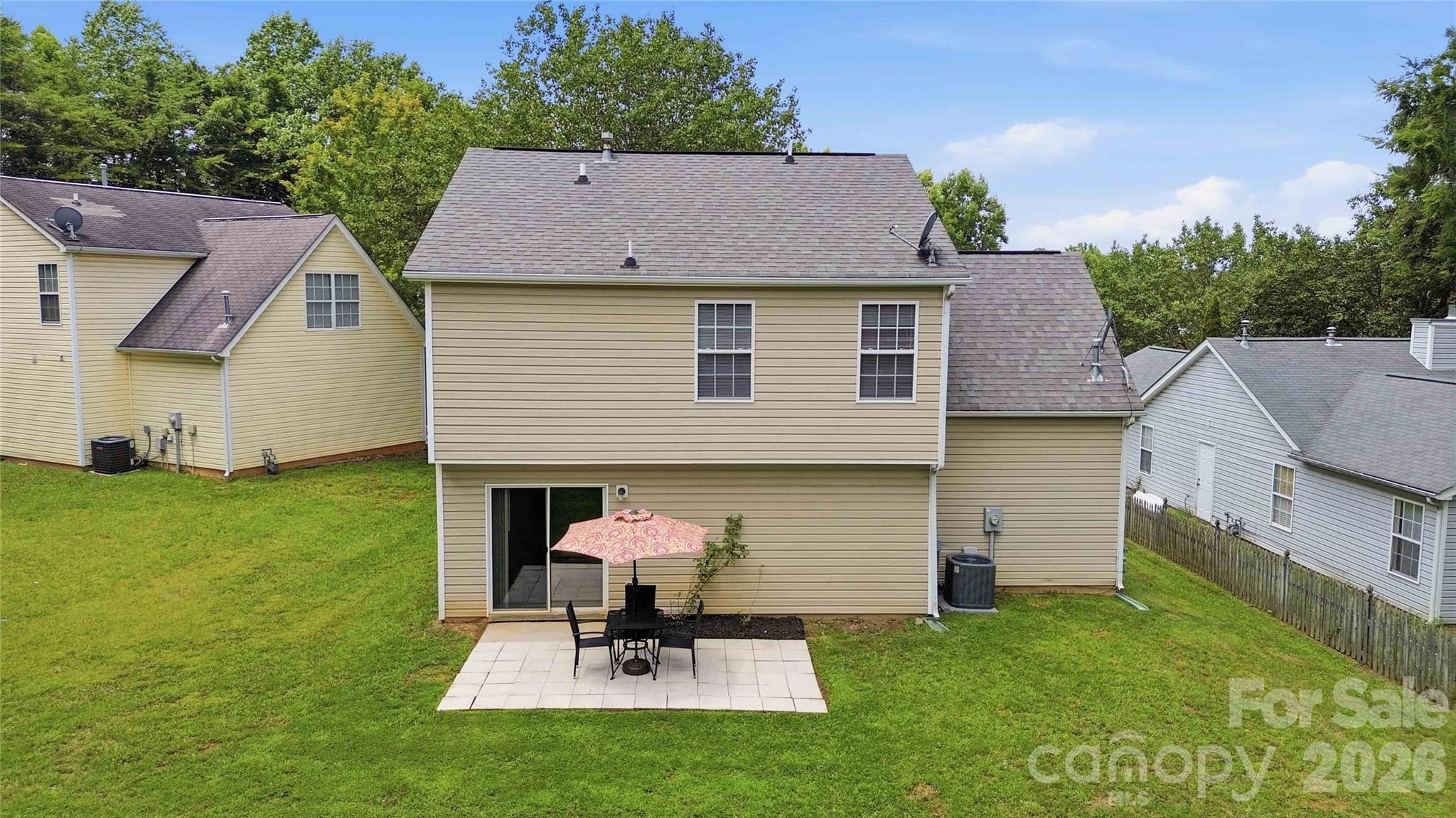 1610 Elk Creek Court — Charlotte