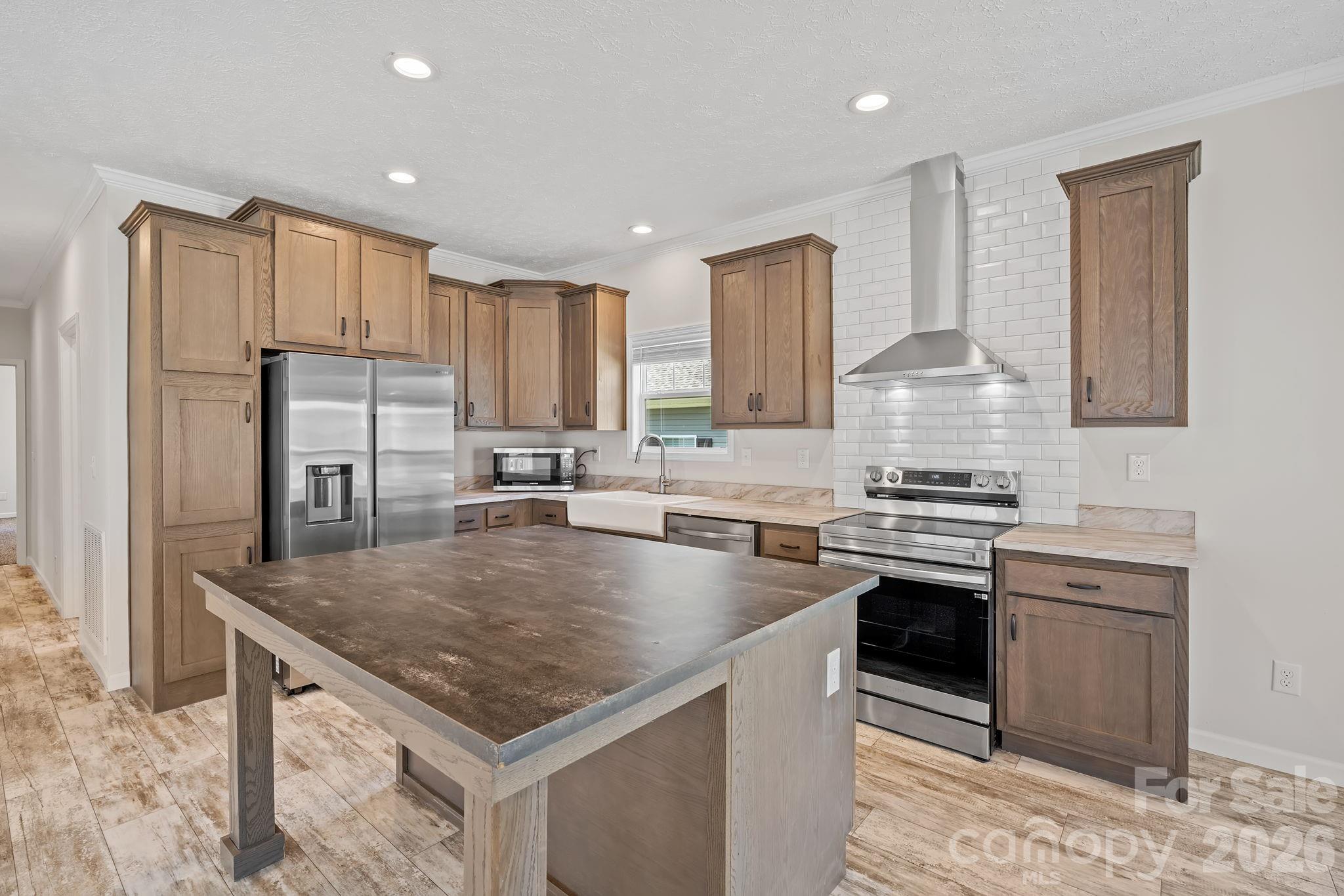 128 Bellamy Road — Asheville