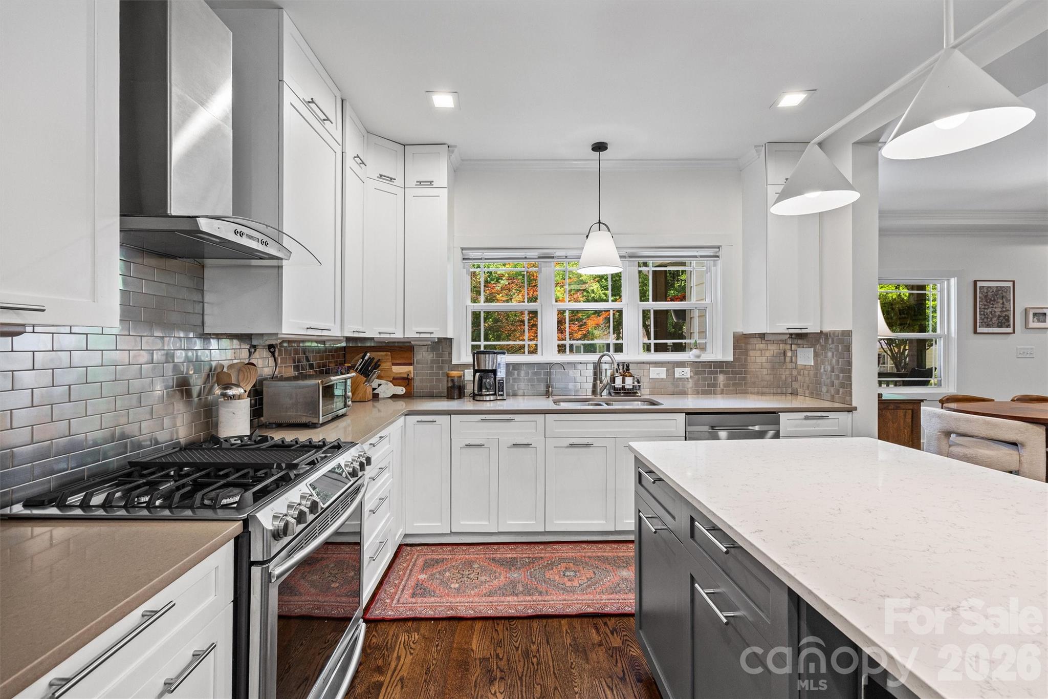821 Woodside Avenue — Charlotte