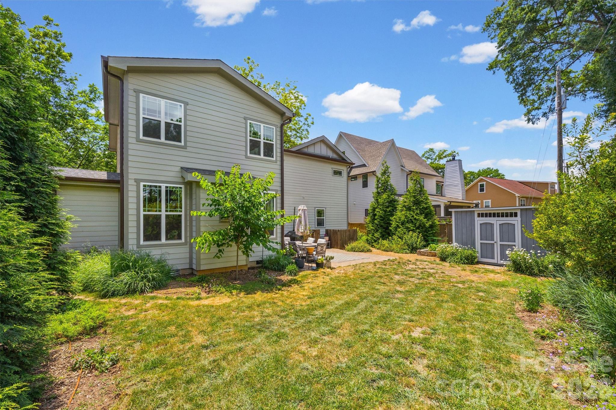 821 Woodside Avenue — Charlotte